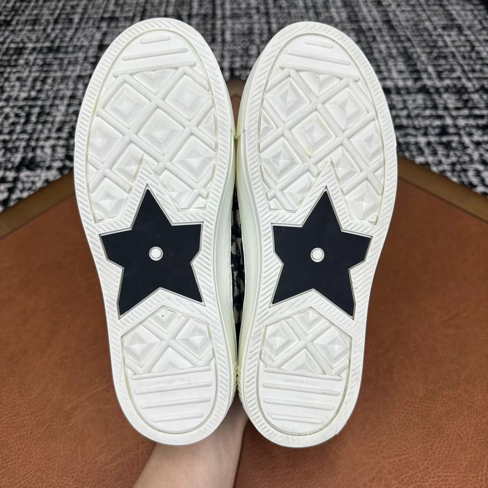 Miu Miu Miu Miu White Lowtop Sneakers it_36-5 Women Size US 6.5 / IT 36.5 - 8 Thumbnail