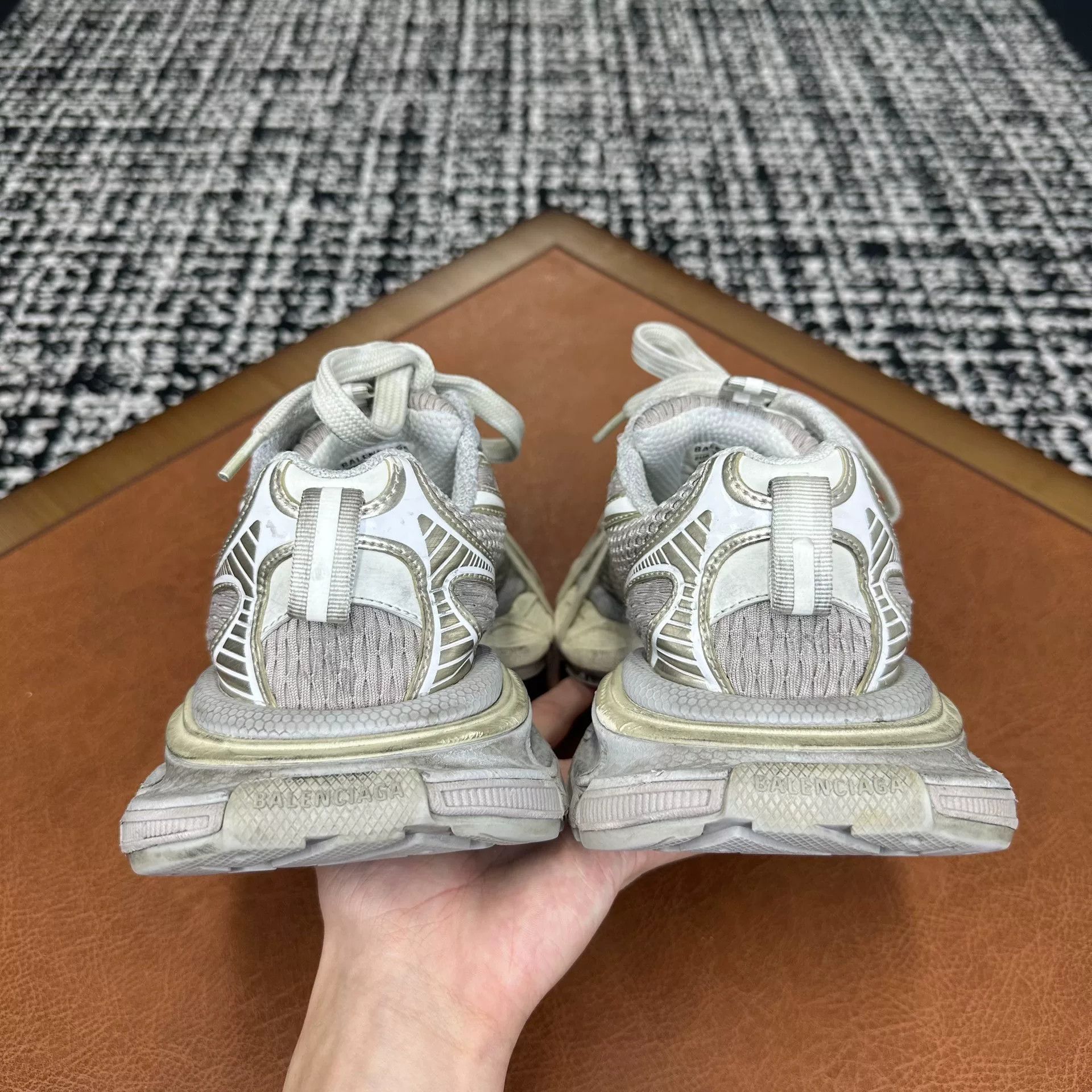 Balenciaga Balenciaga Mesh Beige Lowtop Sneakers it_37 Women Size US 7 / IT 37 - 3 Thumbnail
