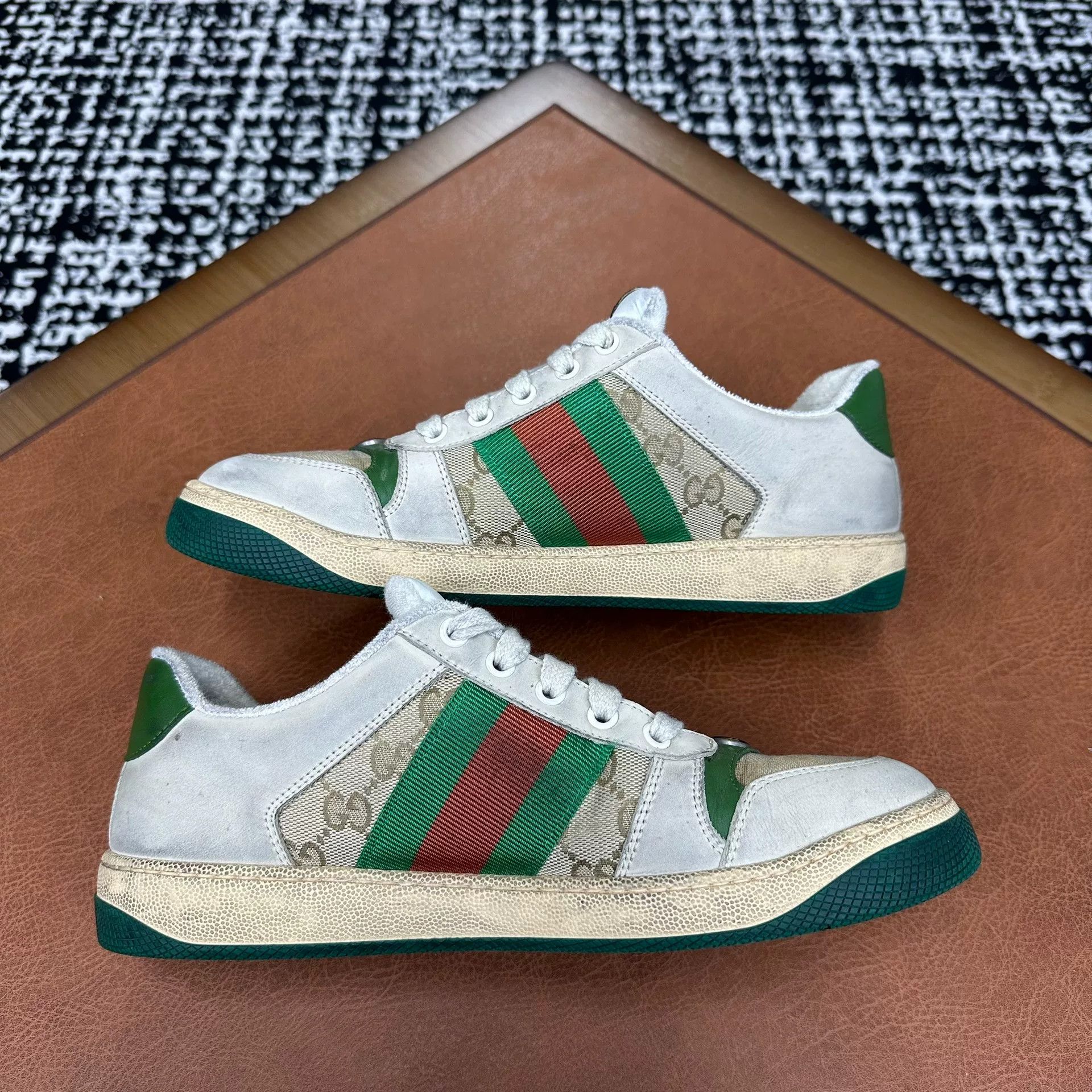 Gucci Gucci Leather Green Lowtop Sneakers 7 Men Size US 7 / EU 40 - 6 Thumbnail