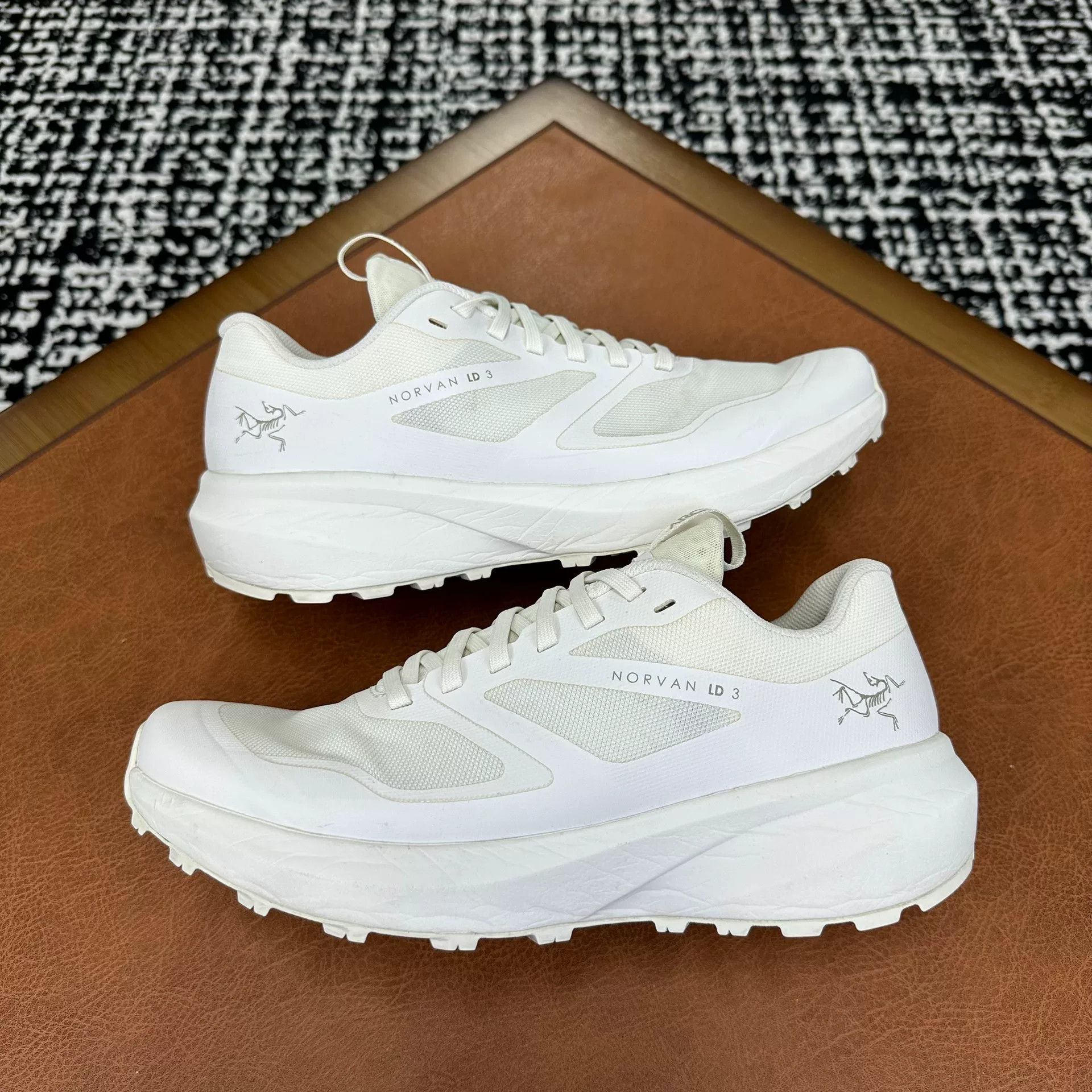 Arc'teryx Arc'teryx White Lowtop Sneakers 8 Men Size US 8 / EU 41 - 5 Thumbnail