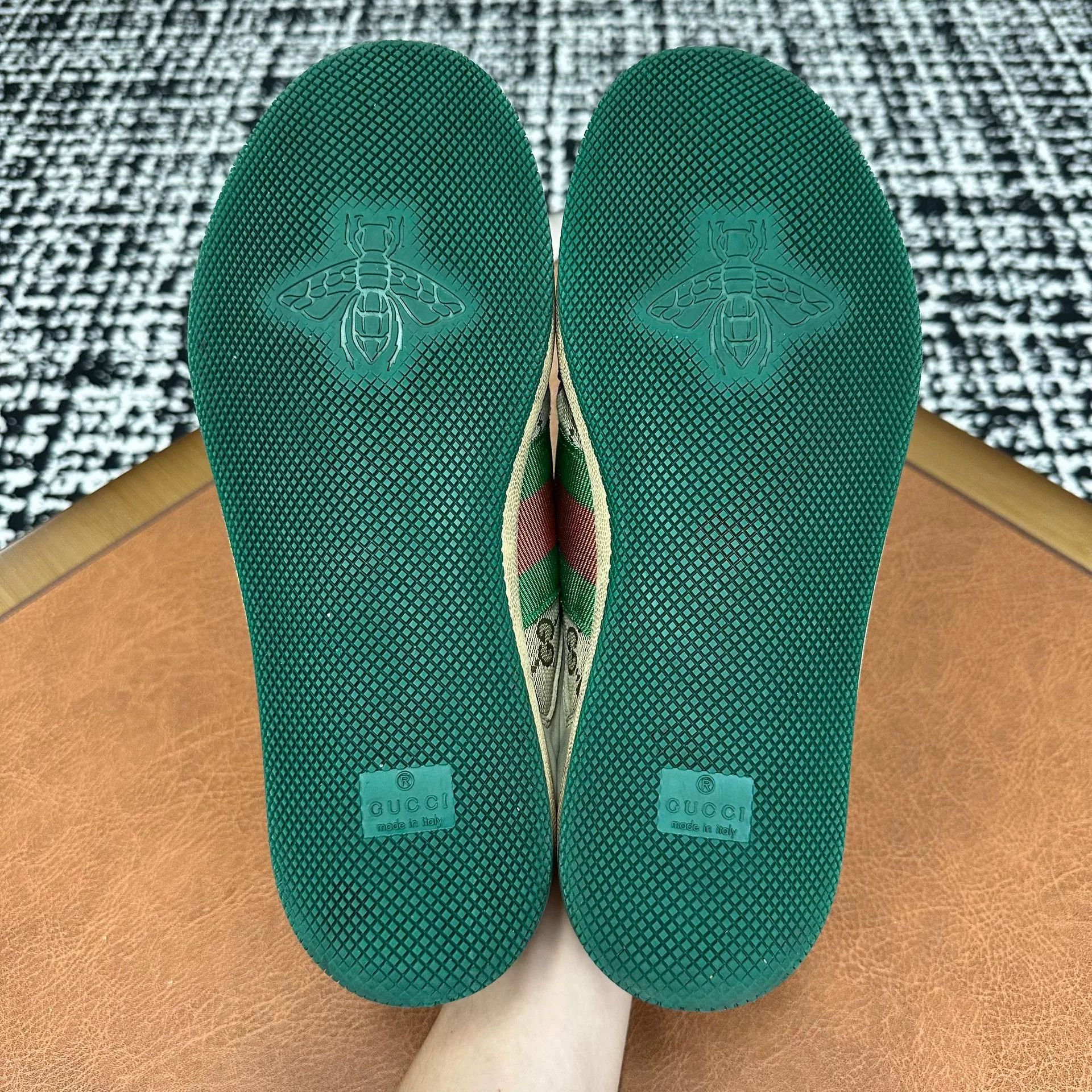 Gucci Gucci Leather Green Lowtop Sneakers 7 Men Size US 7 / EU 40 - 7 Thumbnail