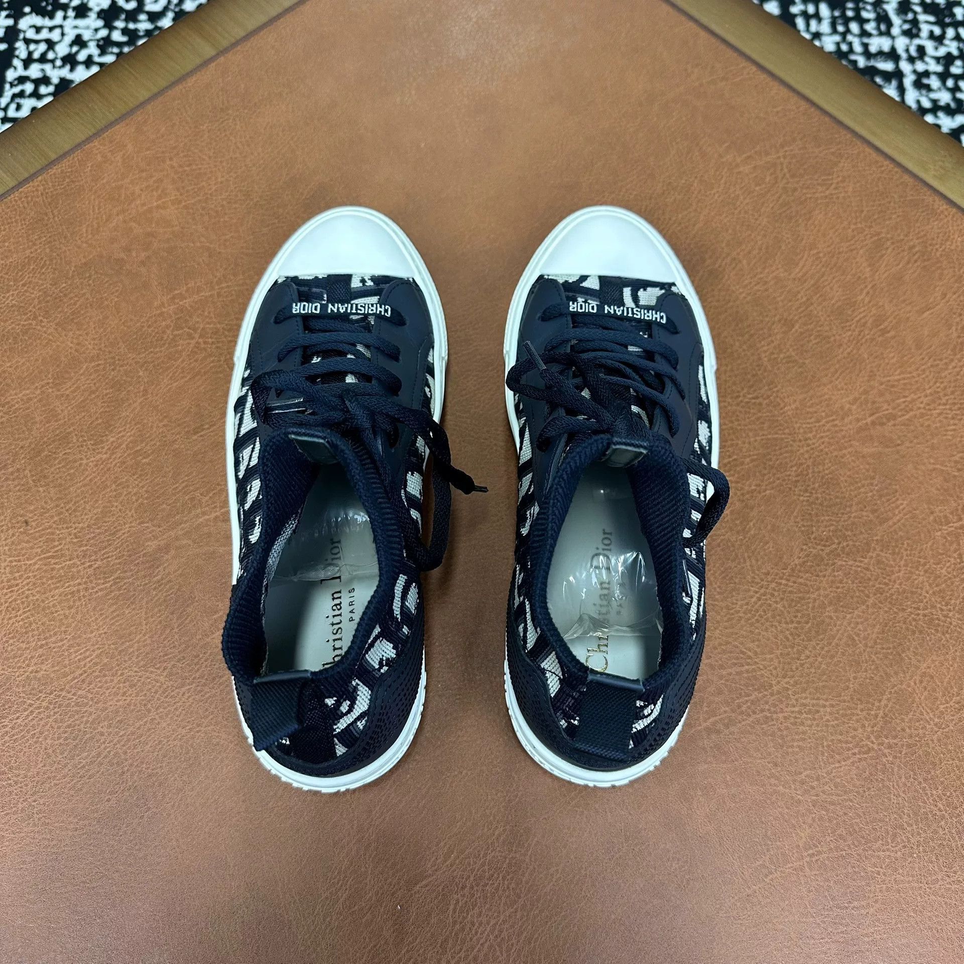 Dior Dior Blue Hitop Sneakers it_37-5 Women Size US 7.5 / IT 37.5 - 4 Thumbnail