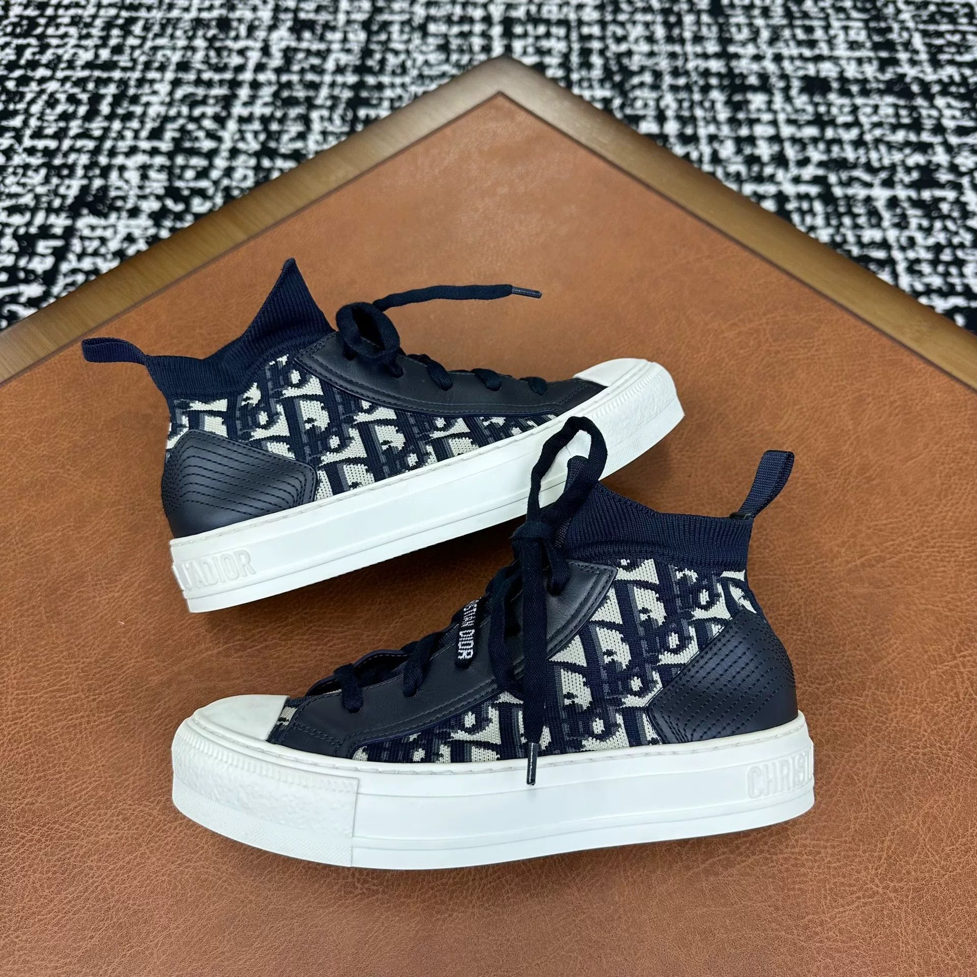 Dior Dior Knit Blue Hitop Sneakers it_35 Women Size US 5 / IT 35 - 4 Thumbnail