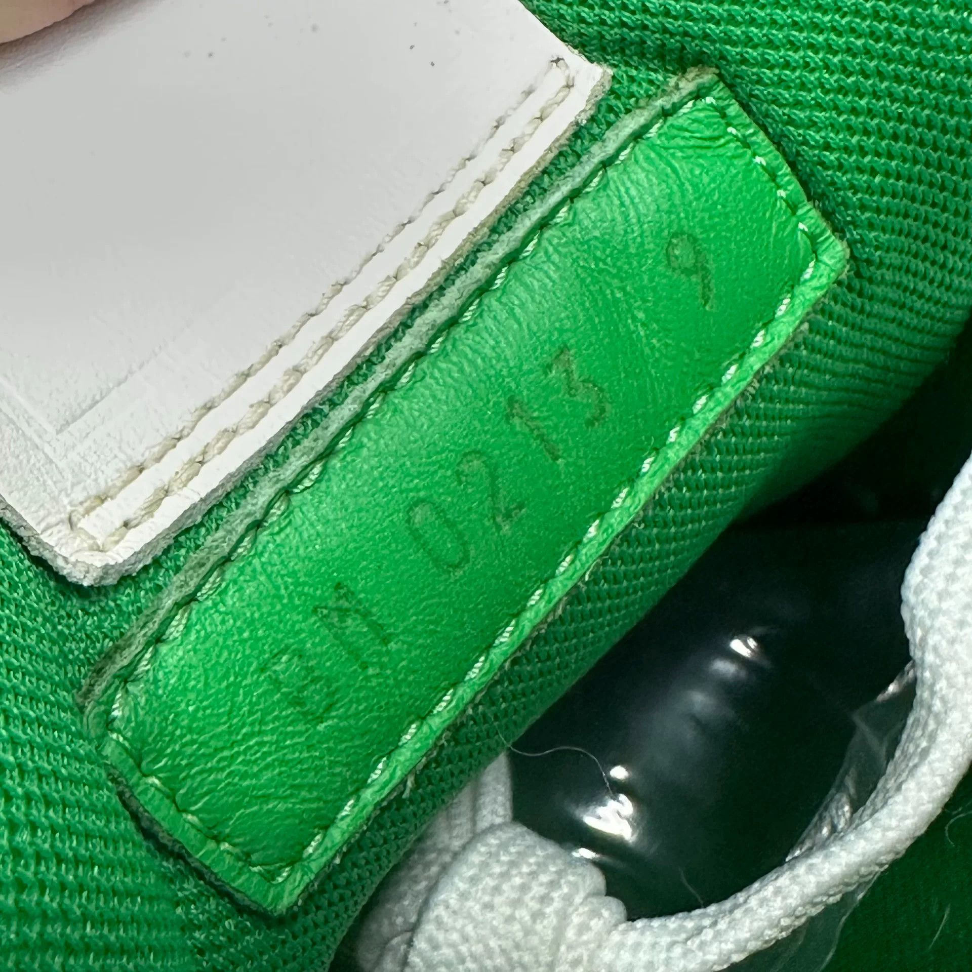 Louis Vuitton Louis Vuitton Training Green Lowtop Sneakers 10 Men Size US 10 / EU 43 - 9 Thumbnail