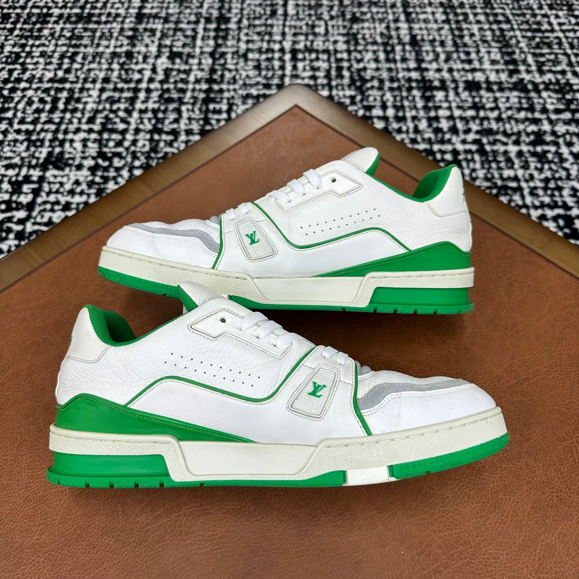 Louis Vuitton Louis Vuitton Training Green Lowtop Sneakers 10 Men Size US 10 / EU 43 - 5 Thumbnail
