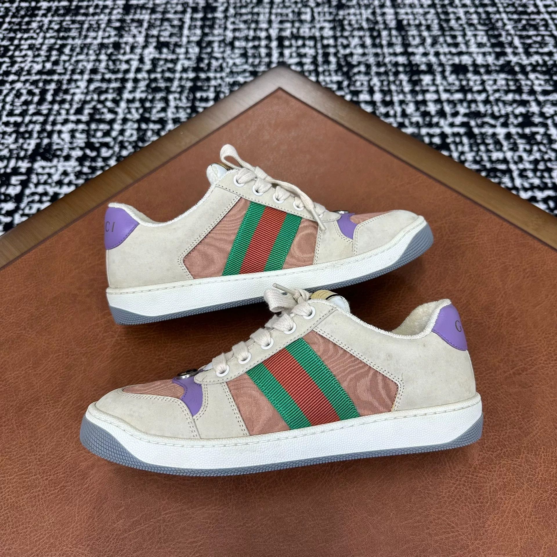 Gucci Gucci White Lowtop Sneakers it_37 Women Size US 7 / IT 37 - 4 Thumbnail