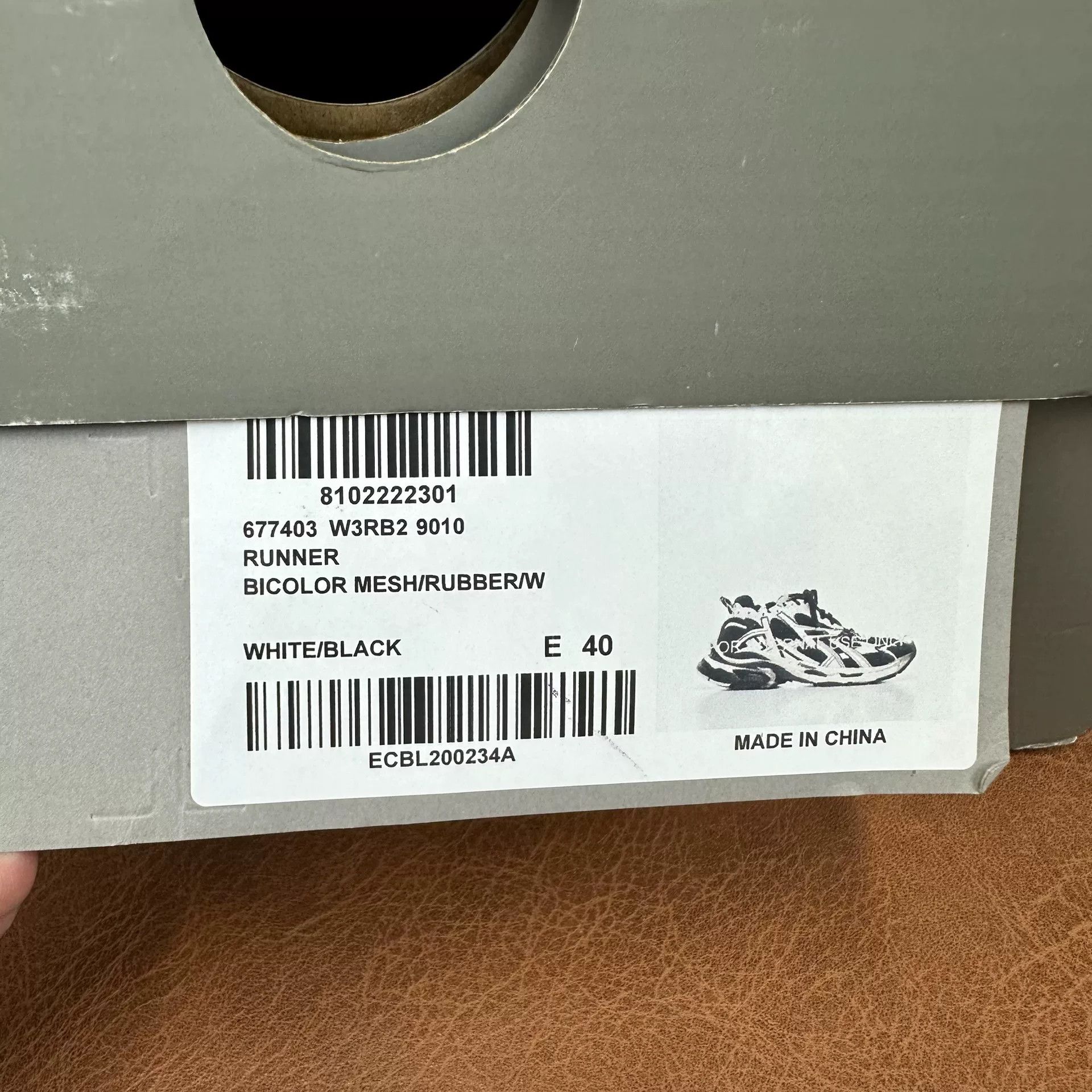Balenciaga Balenciaga Running Lowtop Sneakers 7 Men Size US 7 / EU 40 - 9 Thumbnail