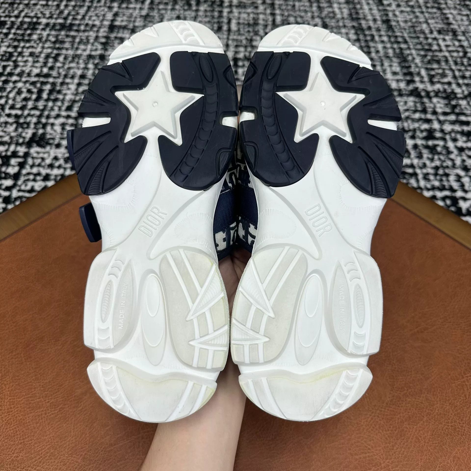 Dior Dior Printed Blue Sandals 7 Men Size US 7 / EU 40 - 6 Thumbnail