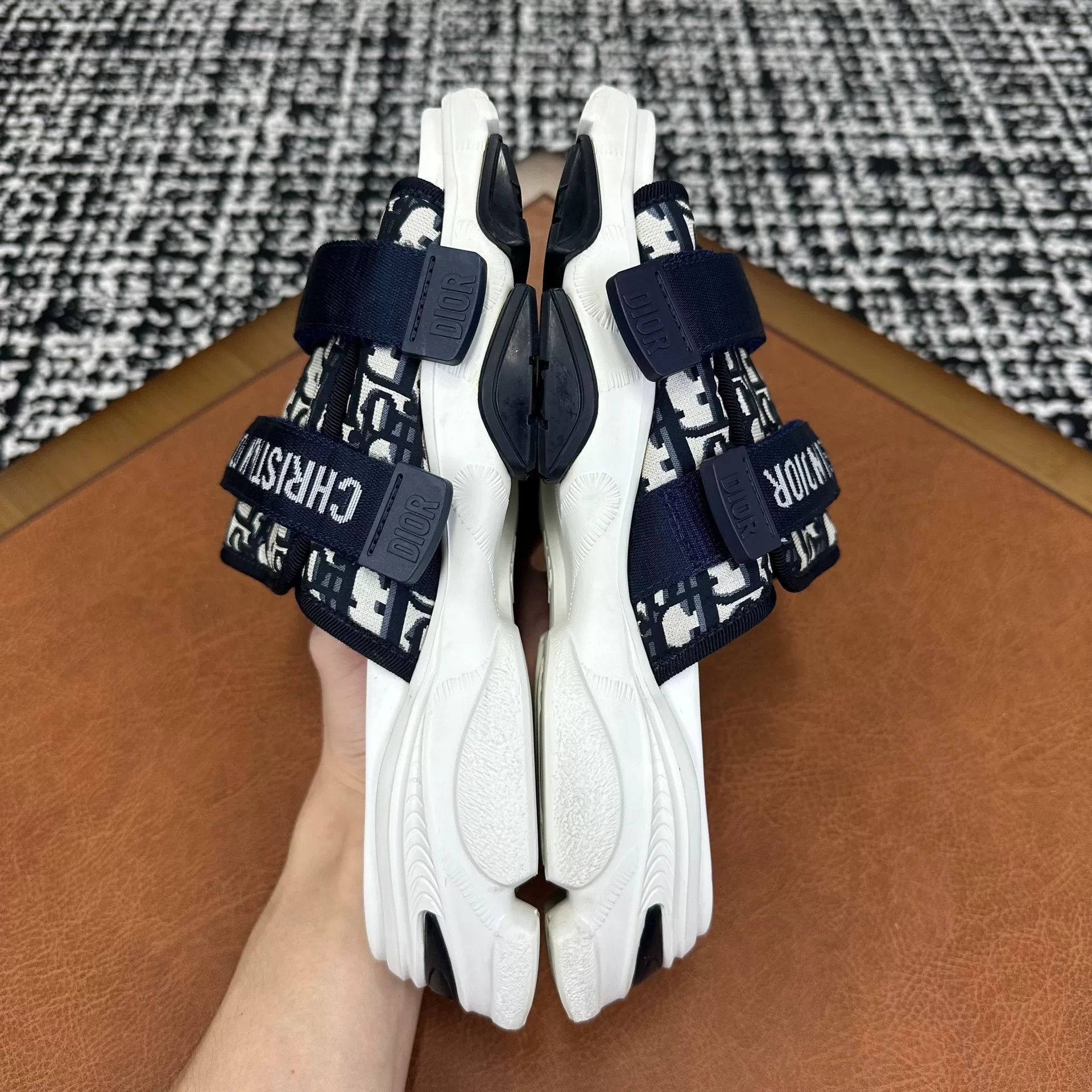Dior Dior Printed Blue Sandals 7 Men Size US 7 / EU 40 - 8 Thumbnail