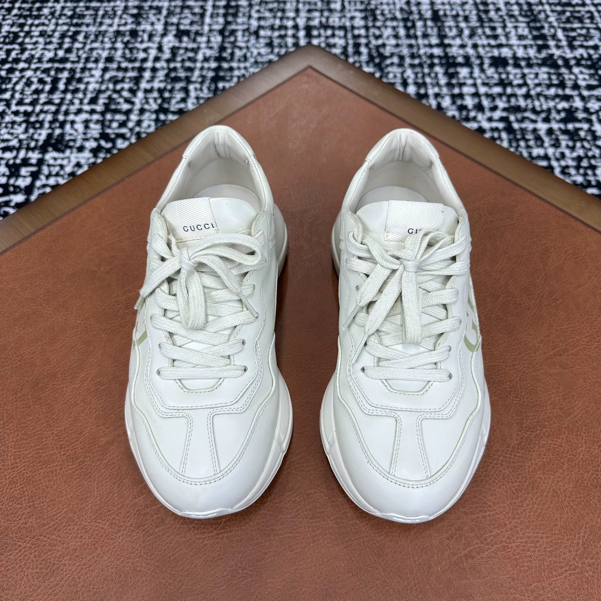 Gucci Gucci Retro Lowtop Sneakers 6 Men Size US 6 / EU 39 - 4 Thumbnail