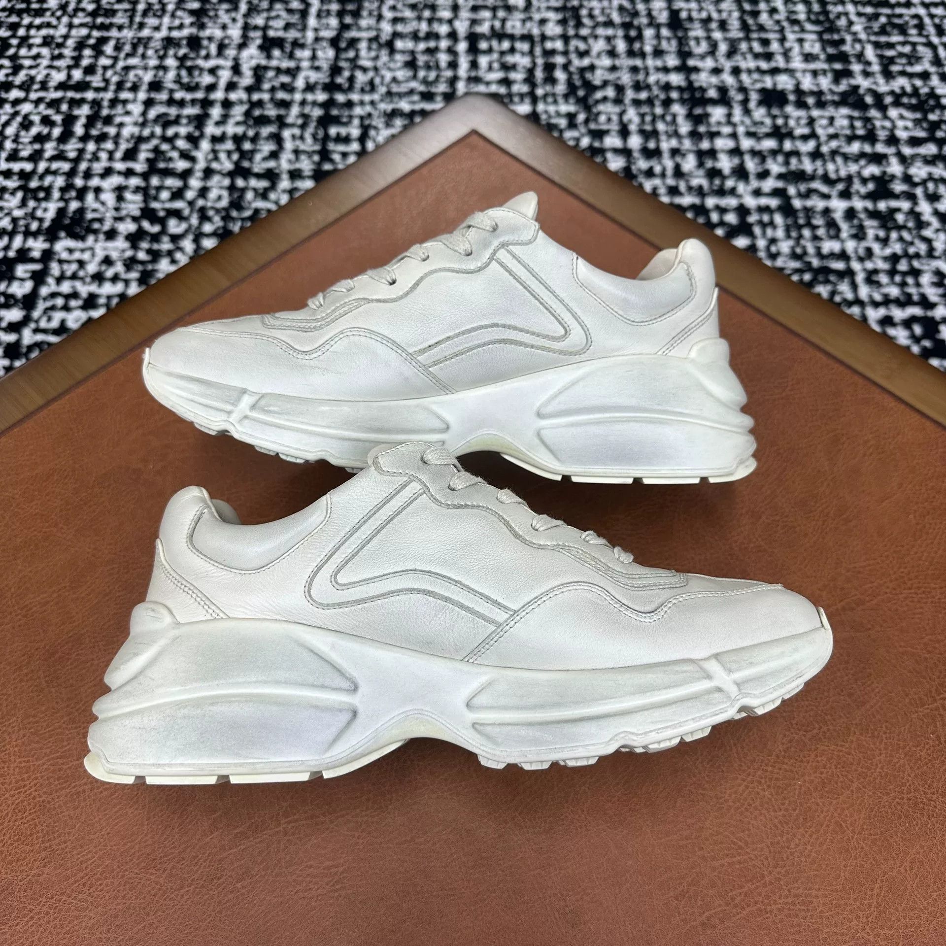 Gucci Gucci Lowtop Sneakers 7 Men Size US 7 / EU 40 - 2 Thumbnail