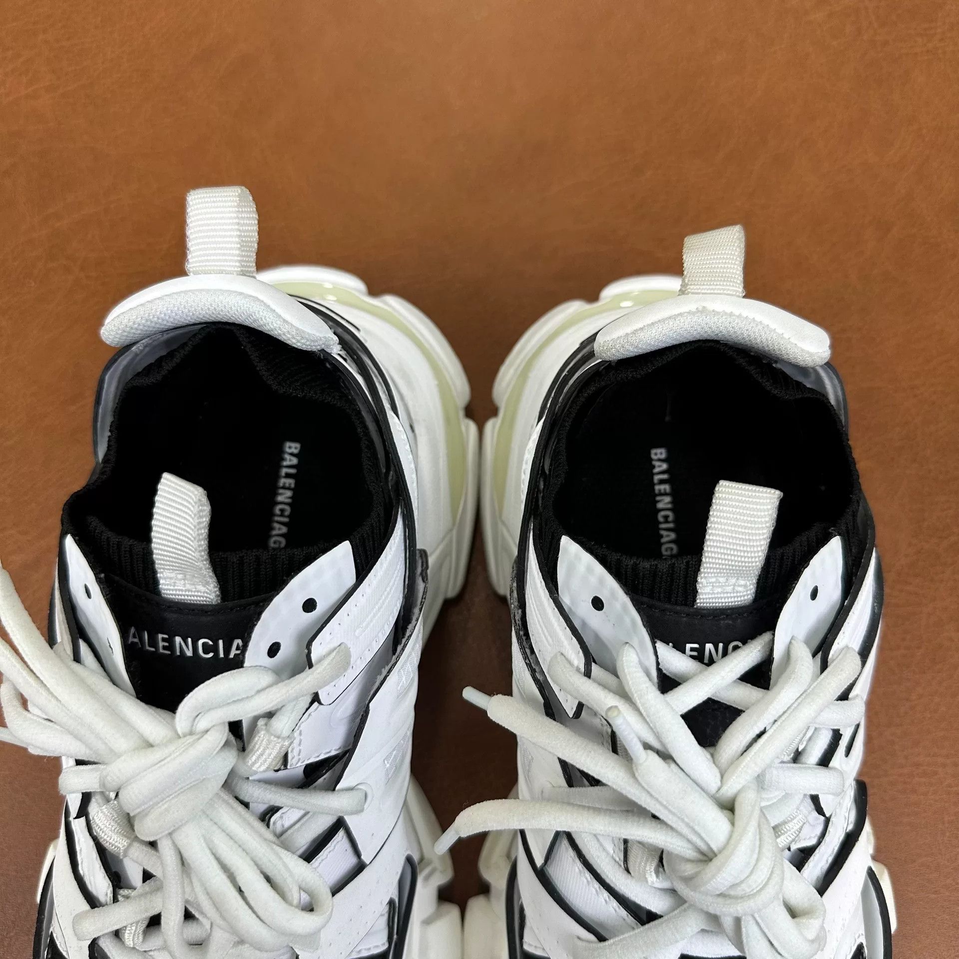 Balenciaga Balenciaga Black Lowtop Sneakers it_35 Women Size US 5 / IT 35 - 6 Thumbnail