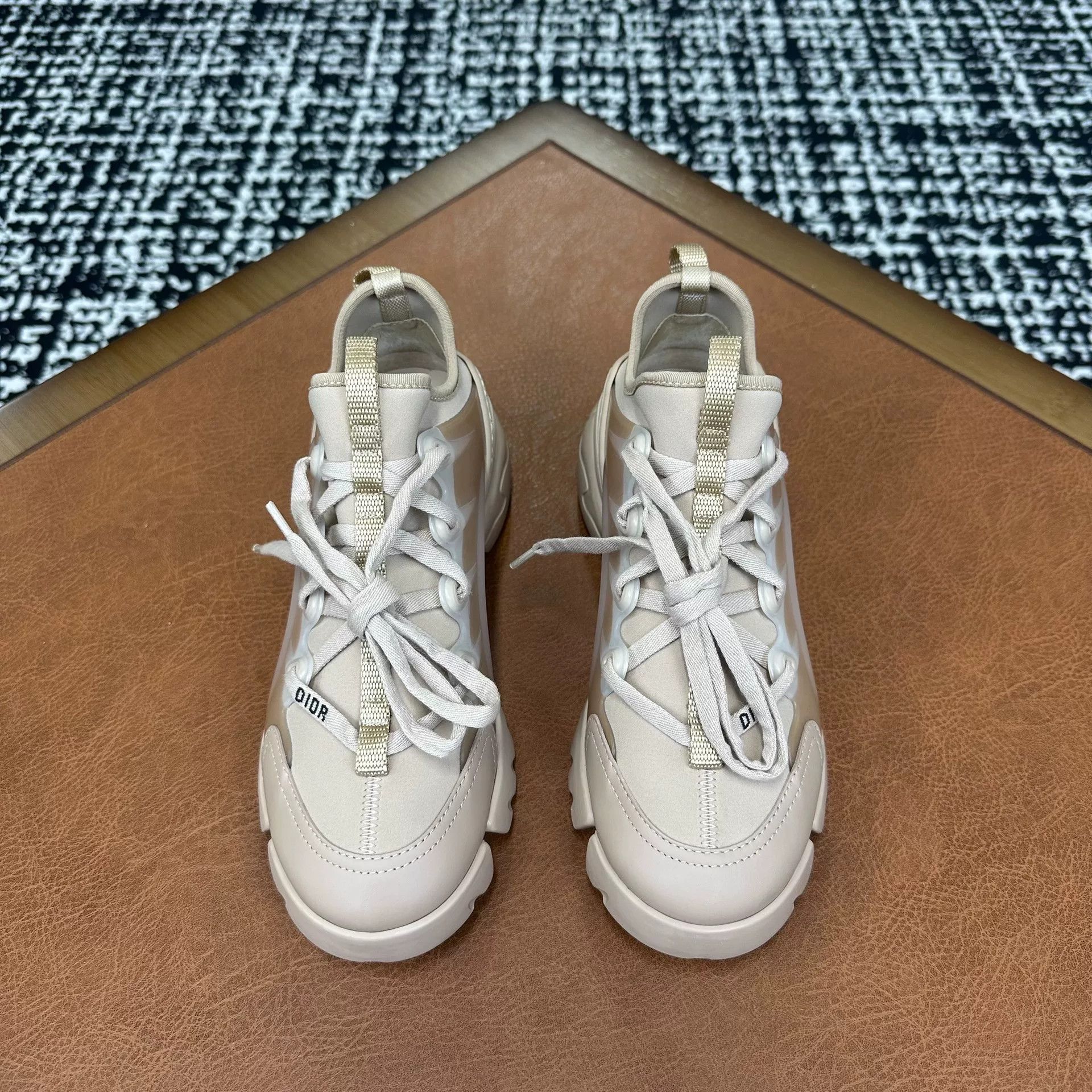 Dior Dior Lowtop Sneakers it_35-5 Women Size US 5.5 / IT 35.5 - 2 Thumbnail
