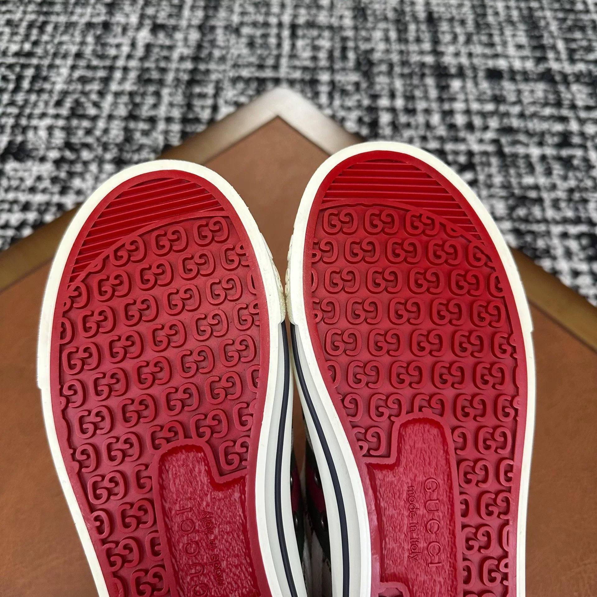 Gucci Gucci Hitop Sneakers it_36 Women Size US 6 / IT 36 - 9 Thumbnail