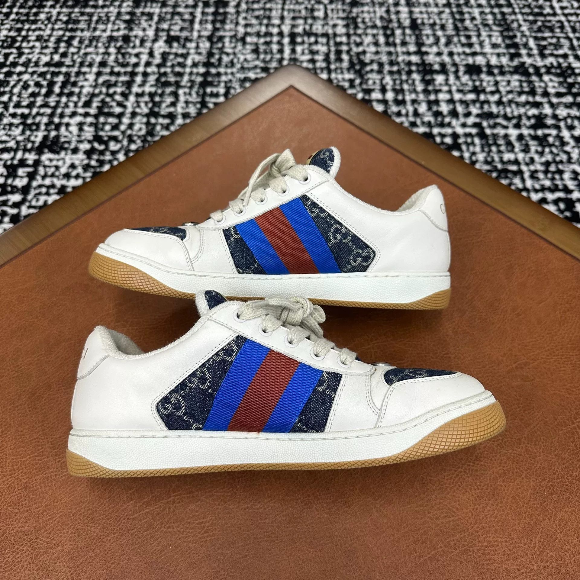 Gucci Gucci Blue Lowtop Sneakers 7 Men Size US 7 / EU 40 - 8 Thumbnail