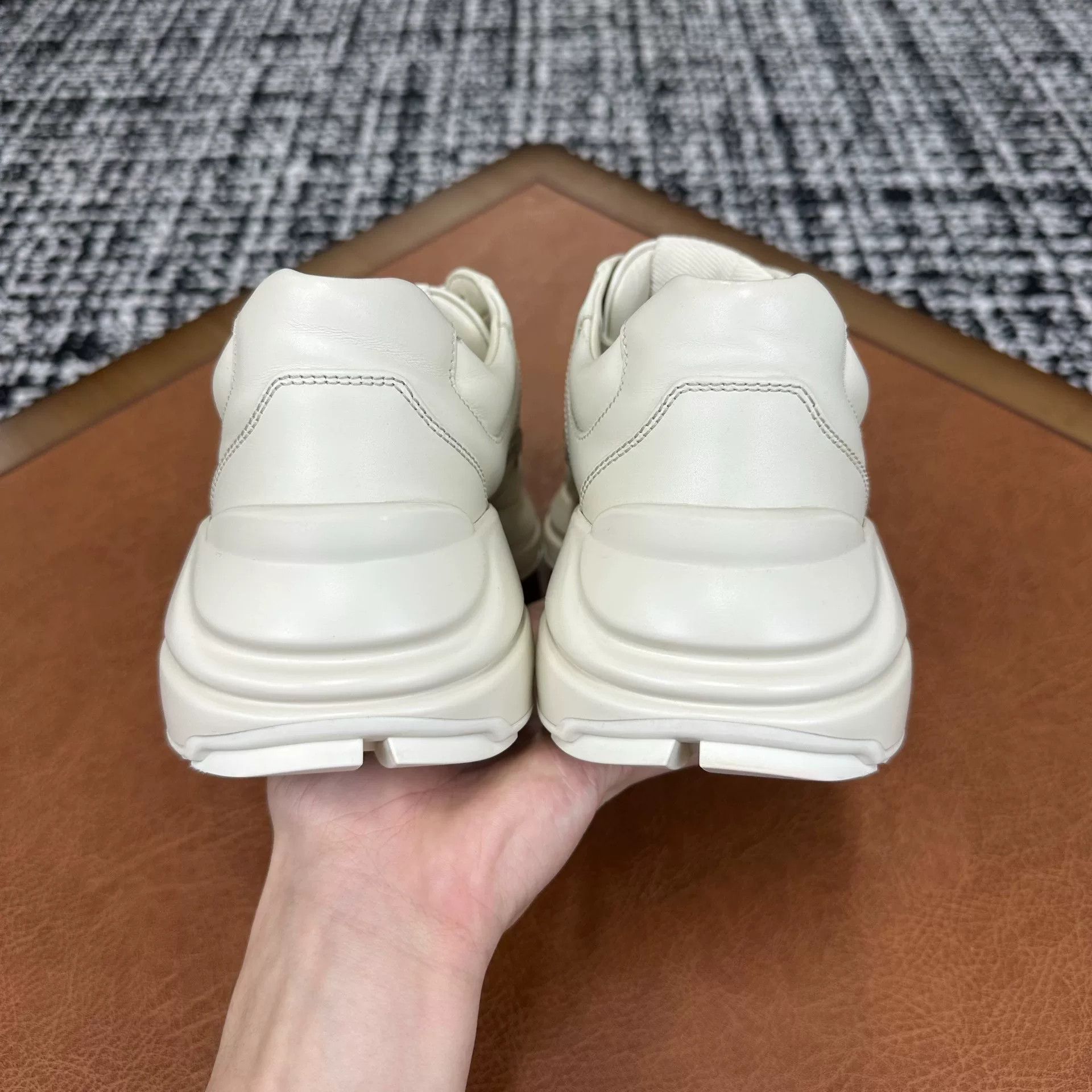 Gucci Gucci Printed Lowtop Sneakers it_36 Women Size US 6 / IT 36 - 3 Thumbnail