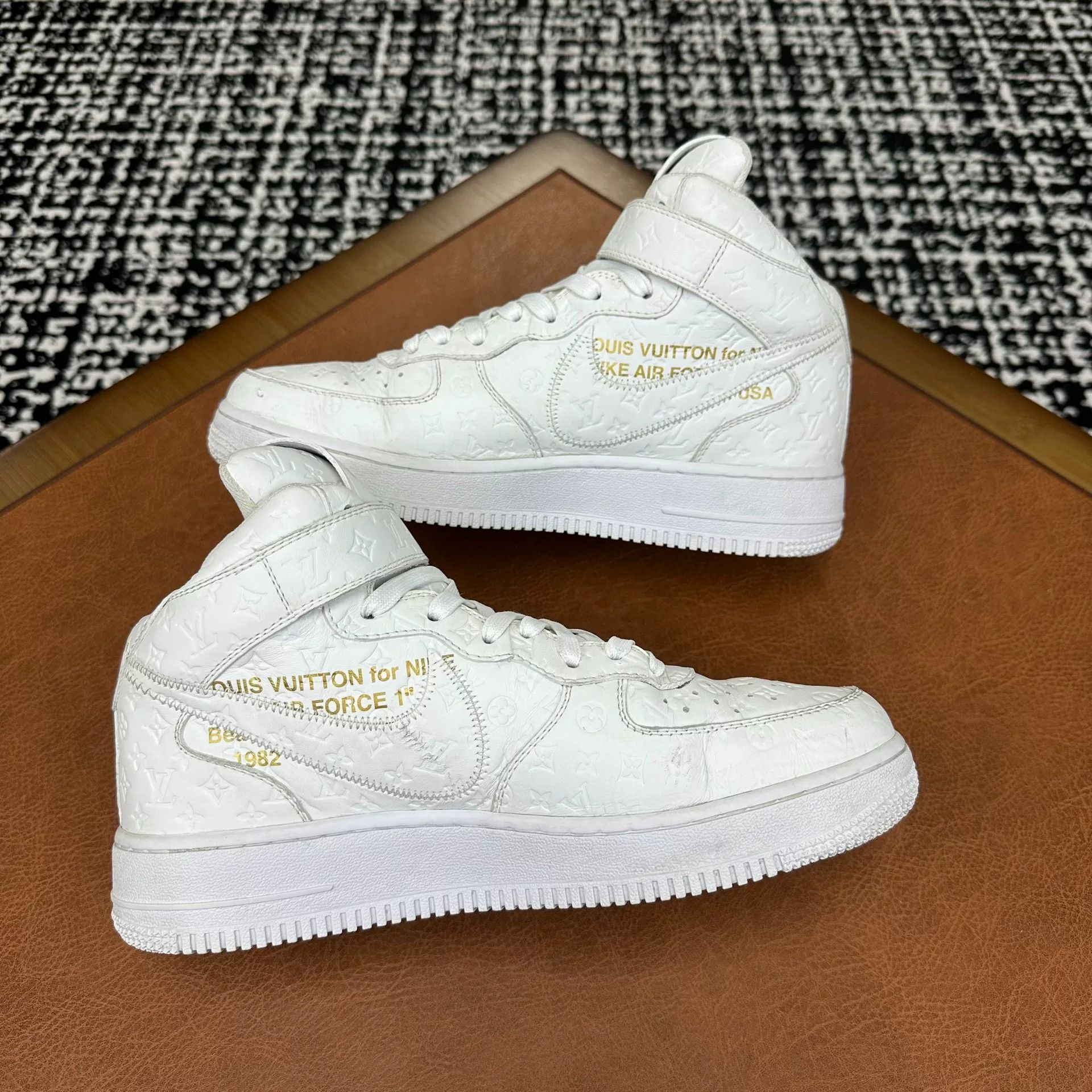 Louis Vuitton Louis Vuitton AF1 White Lowtop Sneakers 8 Men Size US 8 / EU 41 - 6 Thumbnail