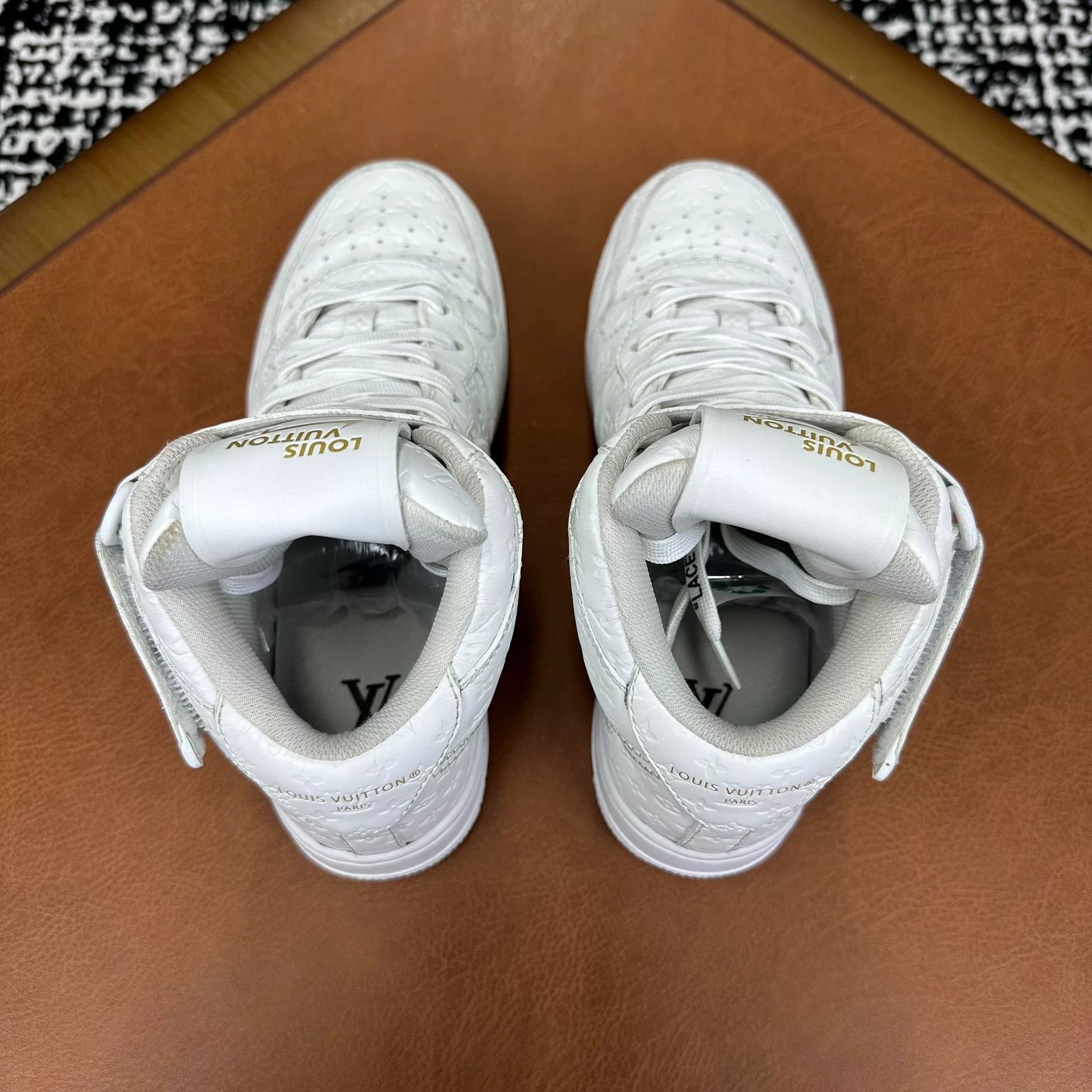 Louis Vuitton Louis Vuitton AF1 White Lowtop Sneakers 8 Men Size US 8 / EU 41 - 3 Thumbnail