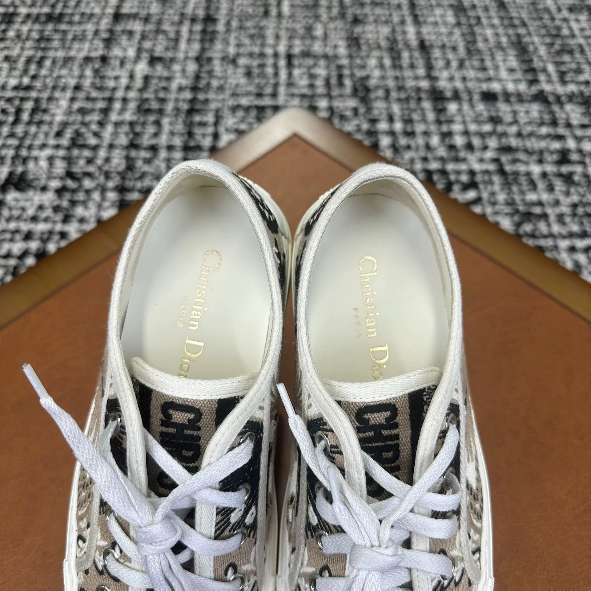 Dior Dior Lowtop Sneakers it_36-5 Women Size US 6.5 / IT 36.5 - 7 Thumbnail