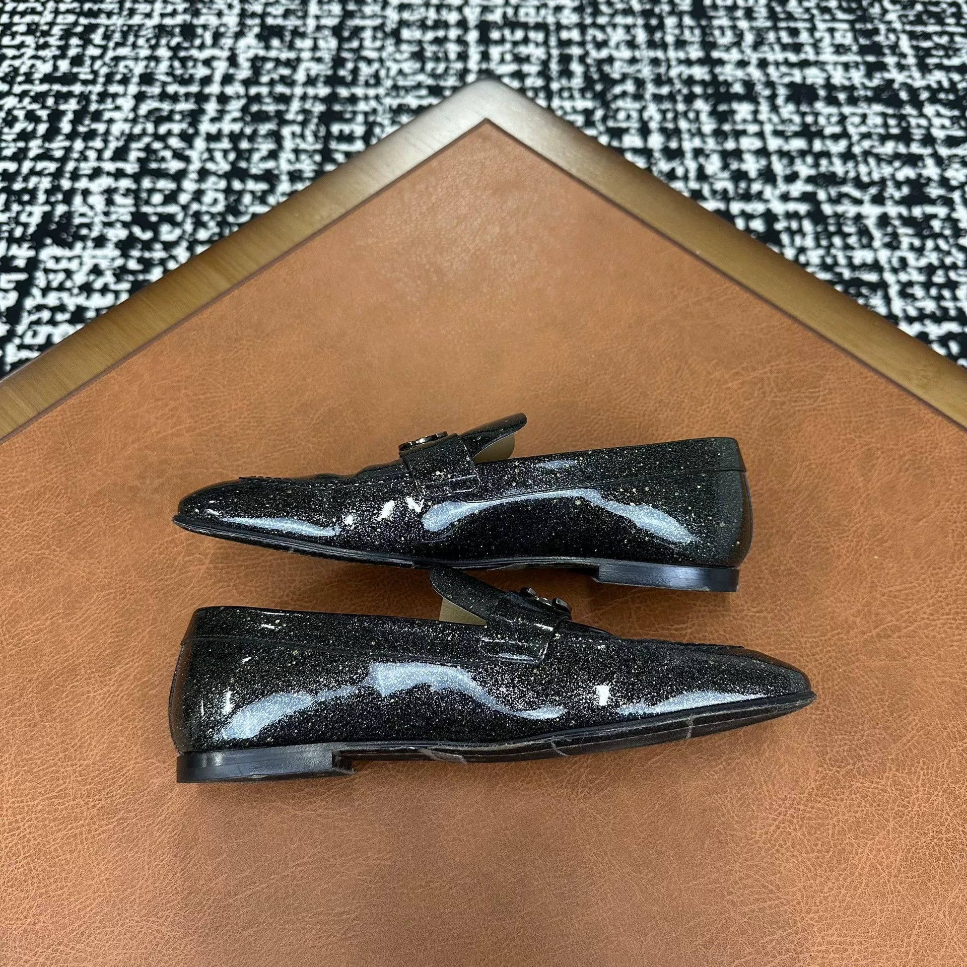 Chanel Chanel Patent Black Lowtop Sneakers it_37 Women Size US 7 / IT 37 - 4 Thumbnail