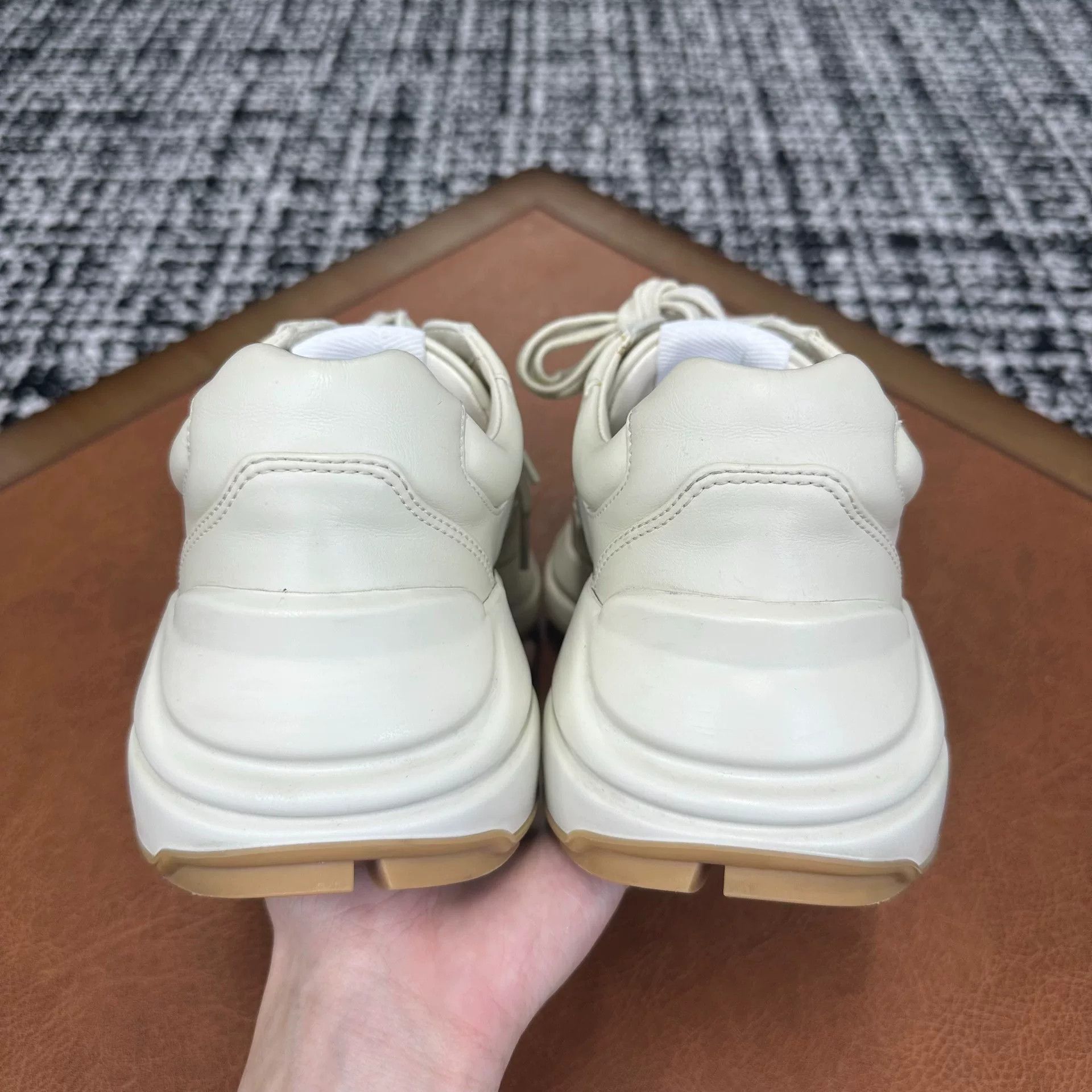 Gucci Gucci Printed Lowtop Sneakers it_36 Women Size US 6 / IT 36 - 3 Thumbnail