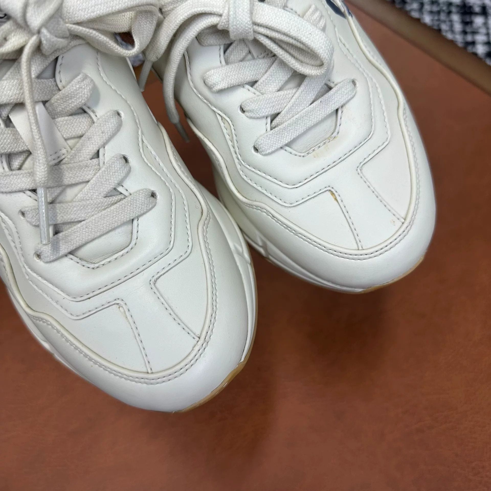 Gucci Gucci Printed Lowtop Sneakers it_36 Women Size US 6 / IT 36 - 4 Thumbnail