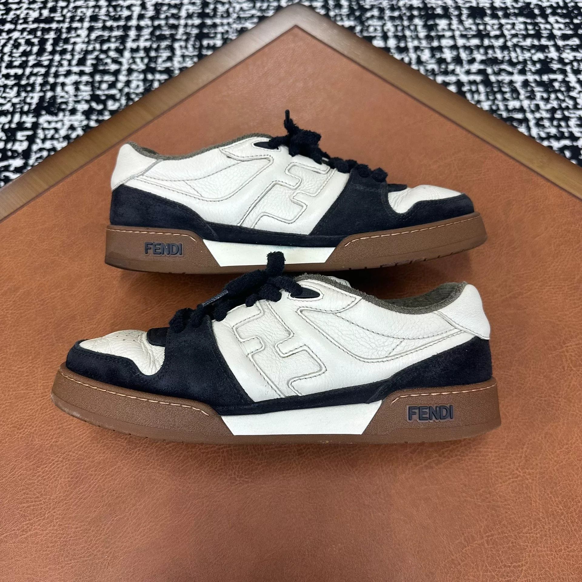 Fendi Fendi Black Lowtop Sneakers 10 Men Size US 10 / EU 43 - 5 Thumbnail