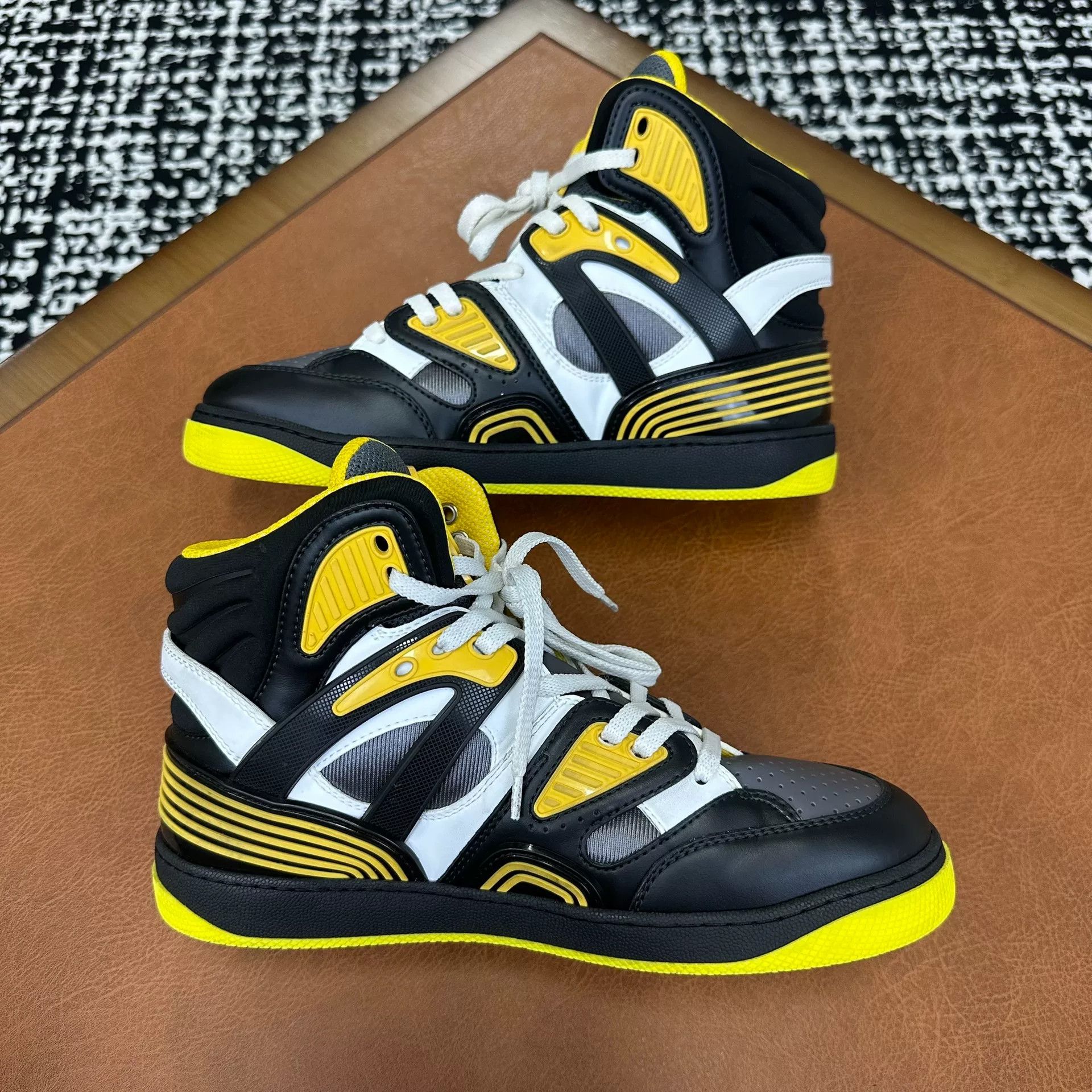 Gucci Gucci Casual Black Hitop Sneakers 7 Men Size US 7 / EU 40 - 6 Thumbnail