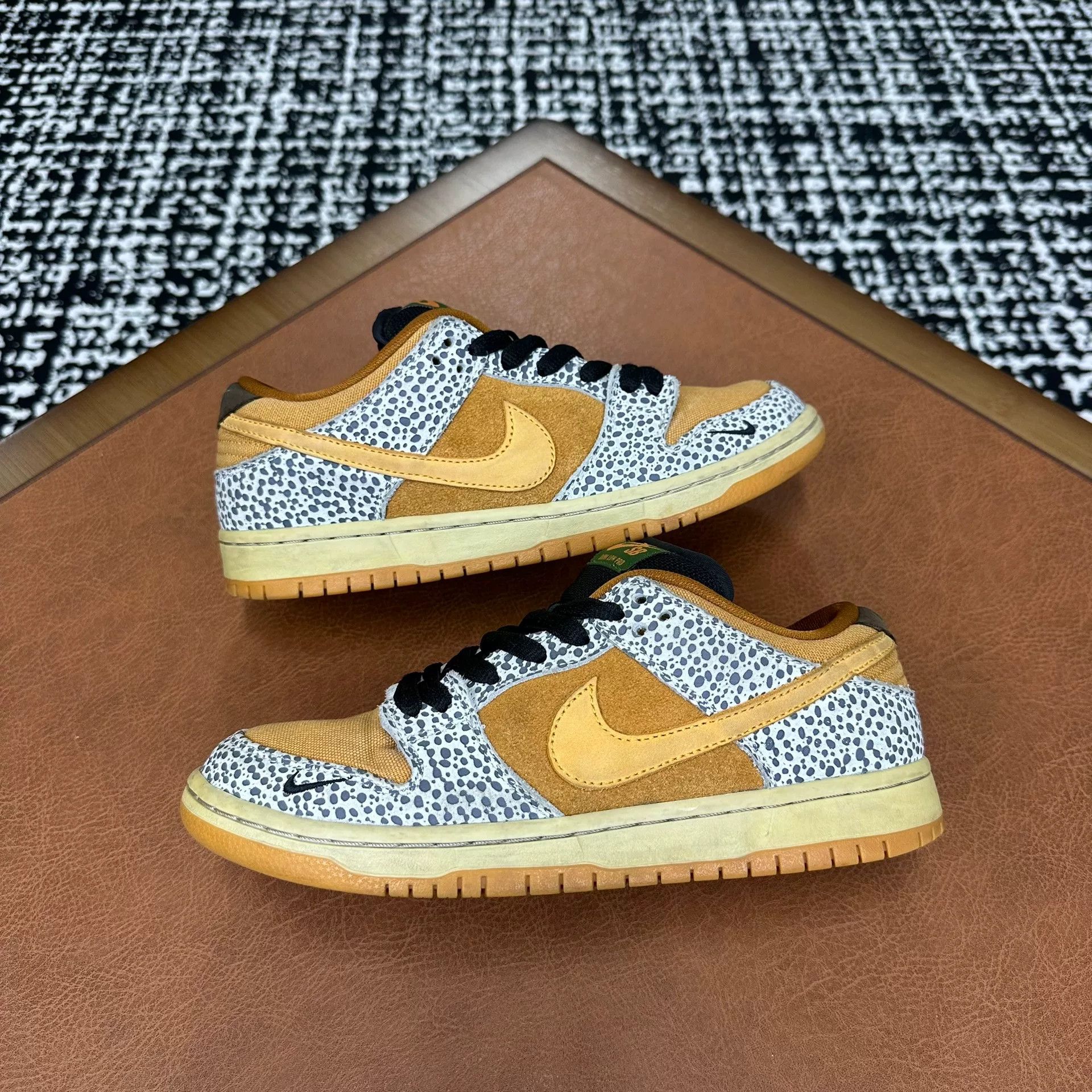 Nike Nike DUNK Brown Lowtop Sneakers 7 Men Size US 7 / EU 40 - 5 Thumbnail
