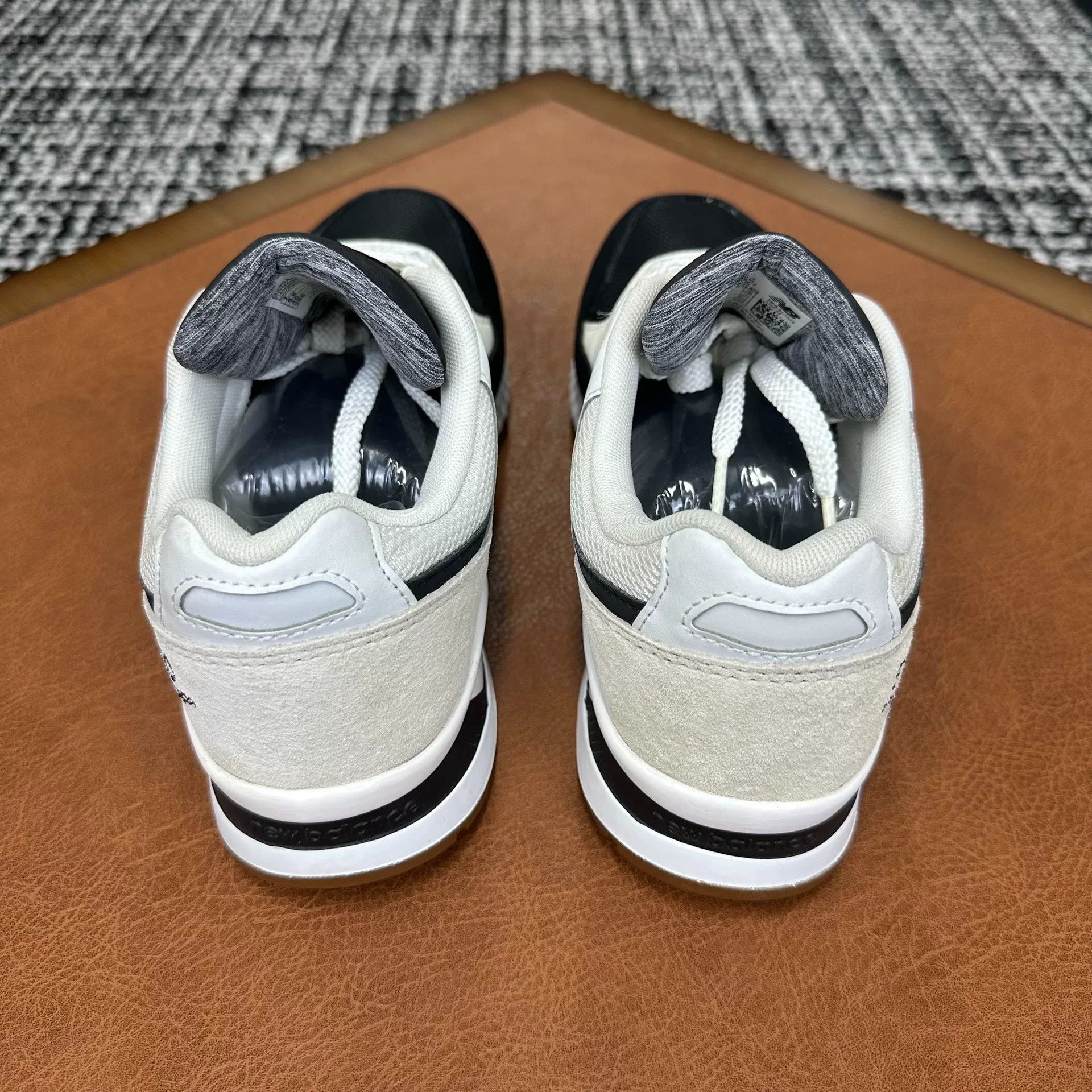 New Balance New Balance Casual White Lowtop Sneakers 7 Men Size US 7 / EU 40 - 5 Thumbnail