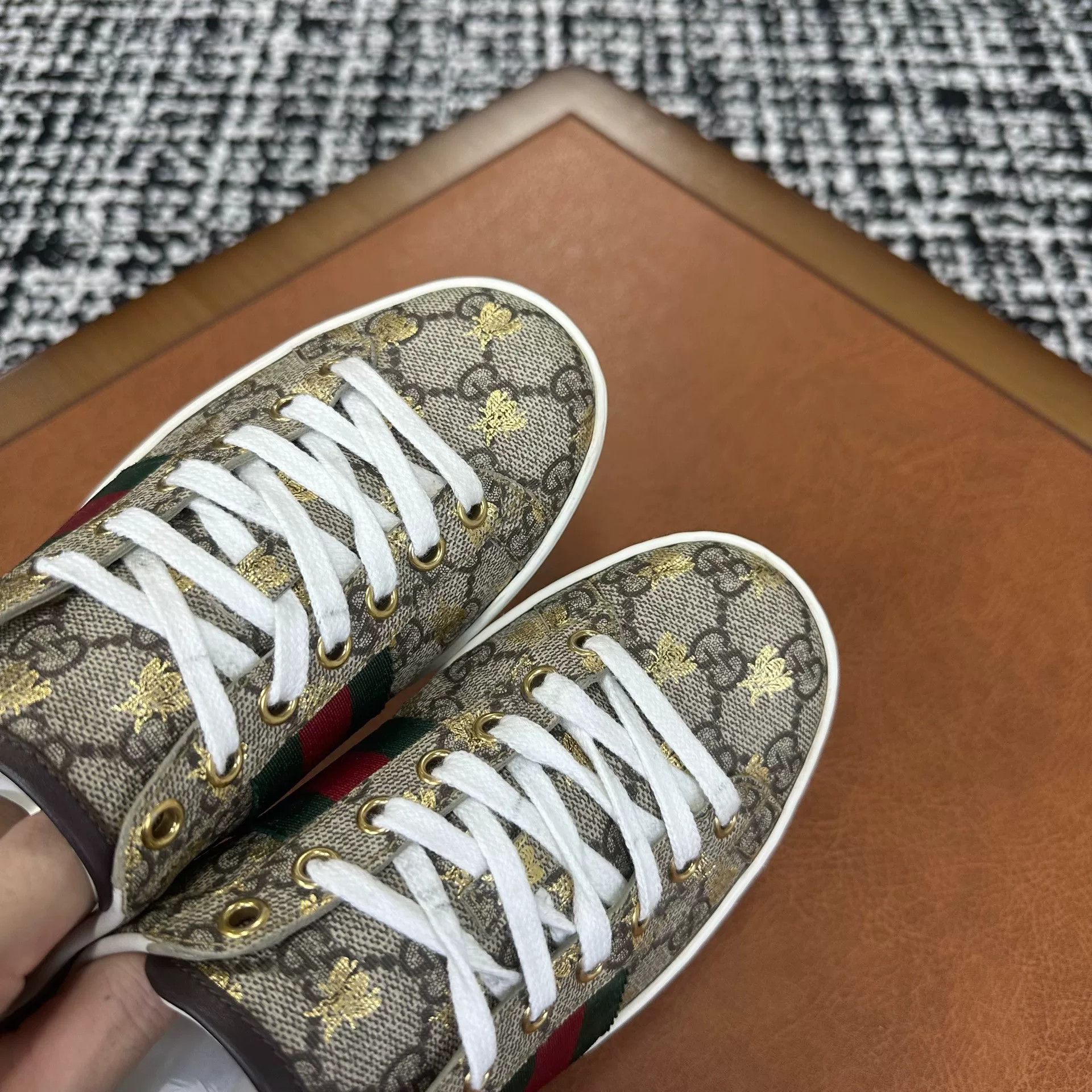 Gucci Gucci Brown Lowtop Sneakers it_35 Women Size US 5 / IT 35 - 5 Thumbnail