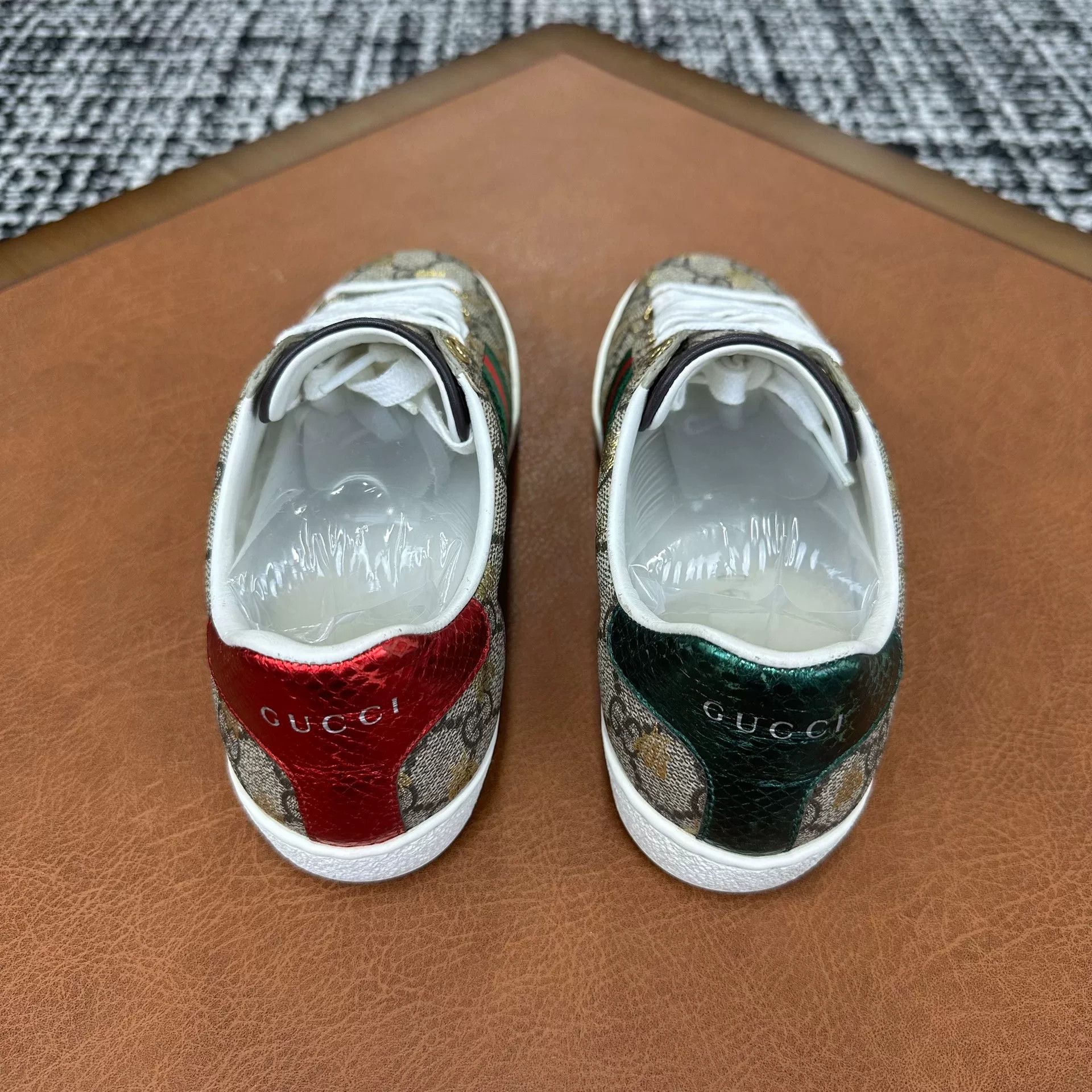 Gucci Gucci Brown Lowtop Sneakers it_35 Women Size US 5 / IT 35 - 3 Thumbnail