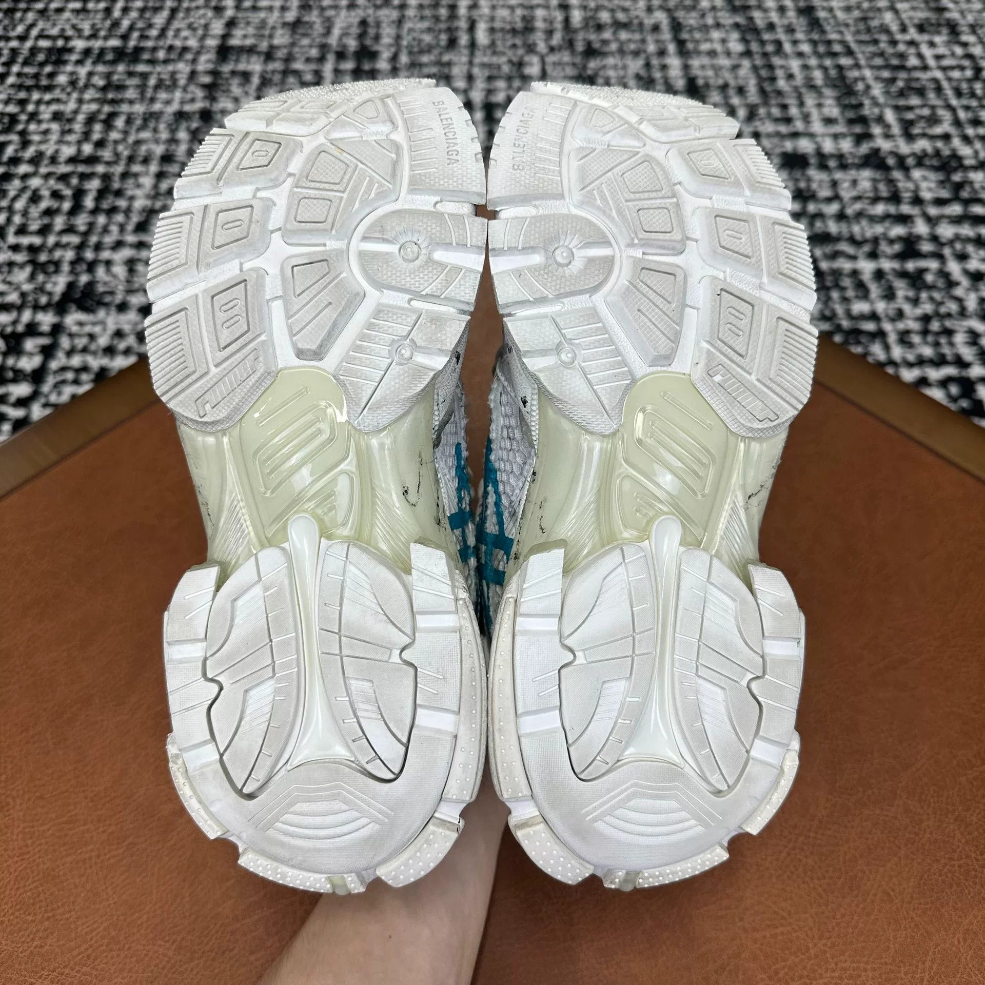 Balenciaga Balenciaga Running Blue Lowtop Sneakers it_35 Women Size US 5 / IT 35 - 8 Thumbnail