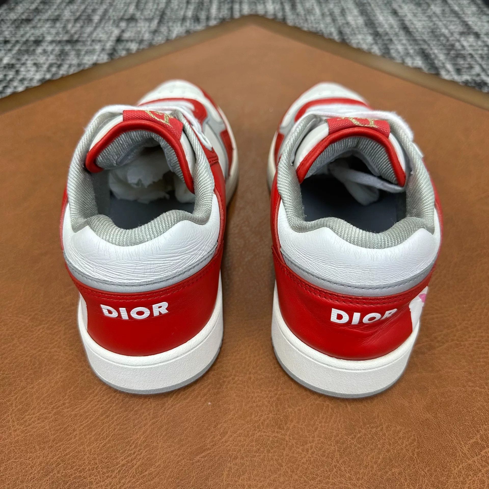 Dior Dior Limited Printed Red Lowtop Sneakers 7 Men Size US 7 / EU 40 - 3 Thumbnail