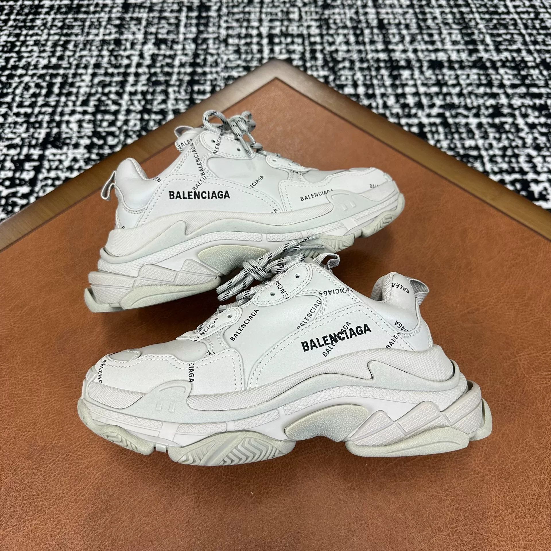 Balenciaga Balenciaga Lowtop Sneakers it_38 Women Size US 8 / IT 38 - 5 Thumbnail