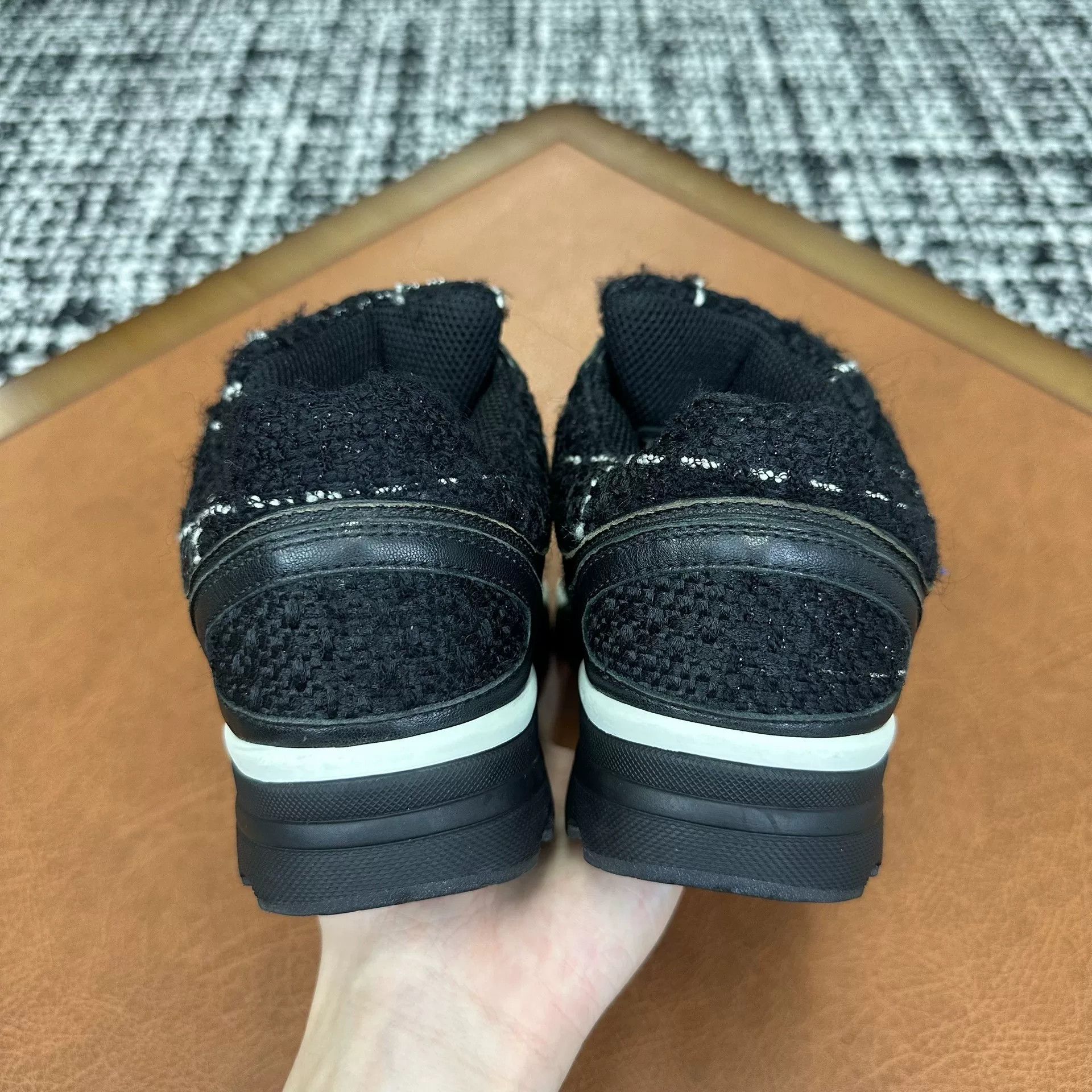 Chanel Chanel Casual Black Lowtop Sneakers it_35-5 Women Size US 5.5 / IT 35.5 - 3 Thumbnail