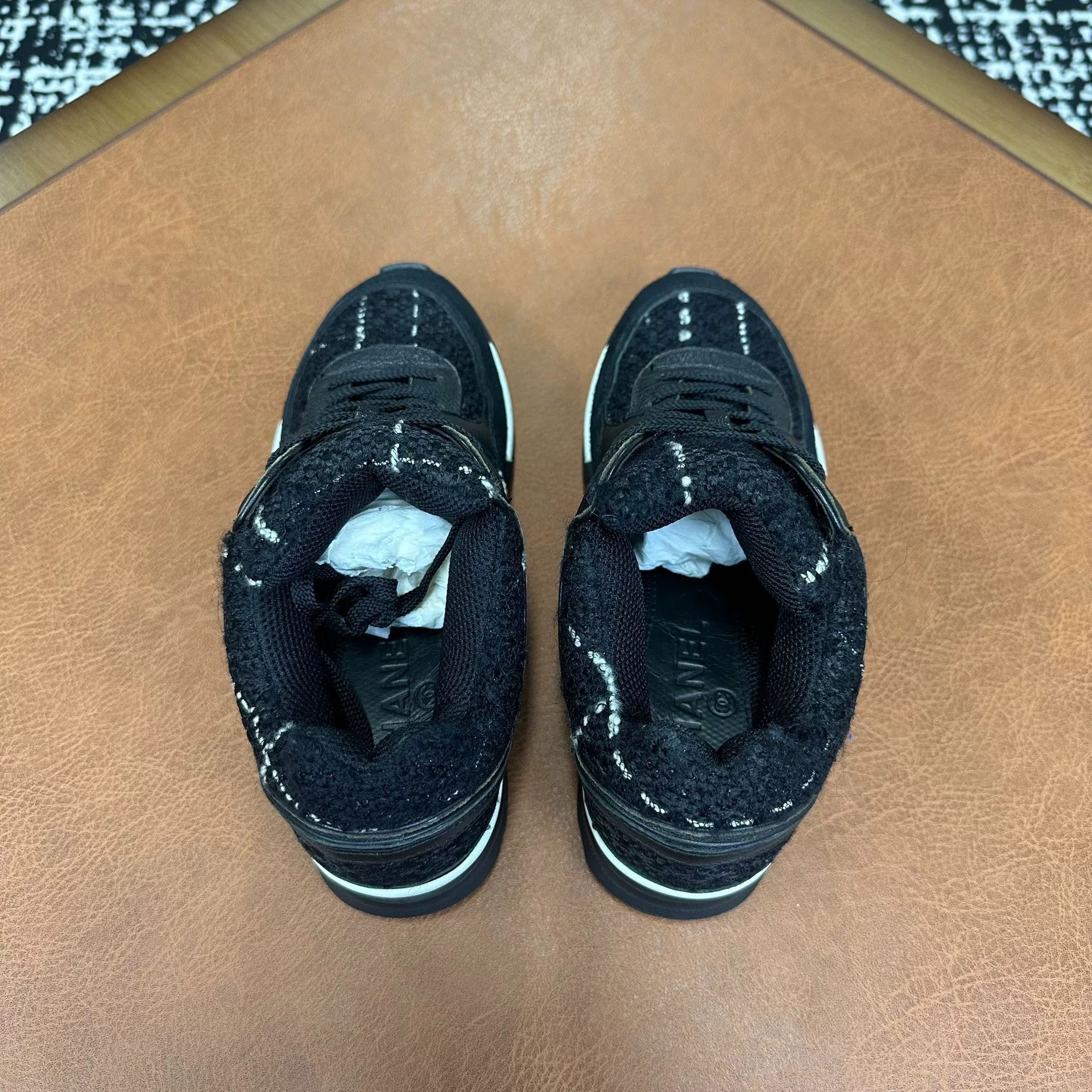 Chanel Chanel Casual Black Lowtop Sneakers it_35-5 Women Size US 5.5 / IT 35.5 - 4 Thumbnail