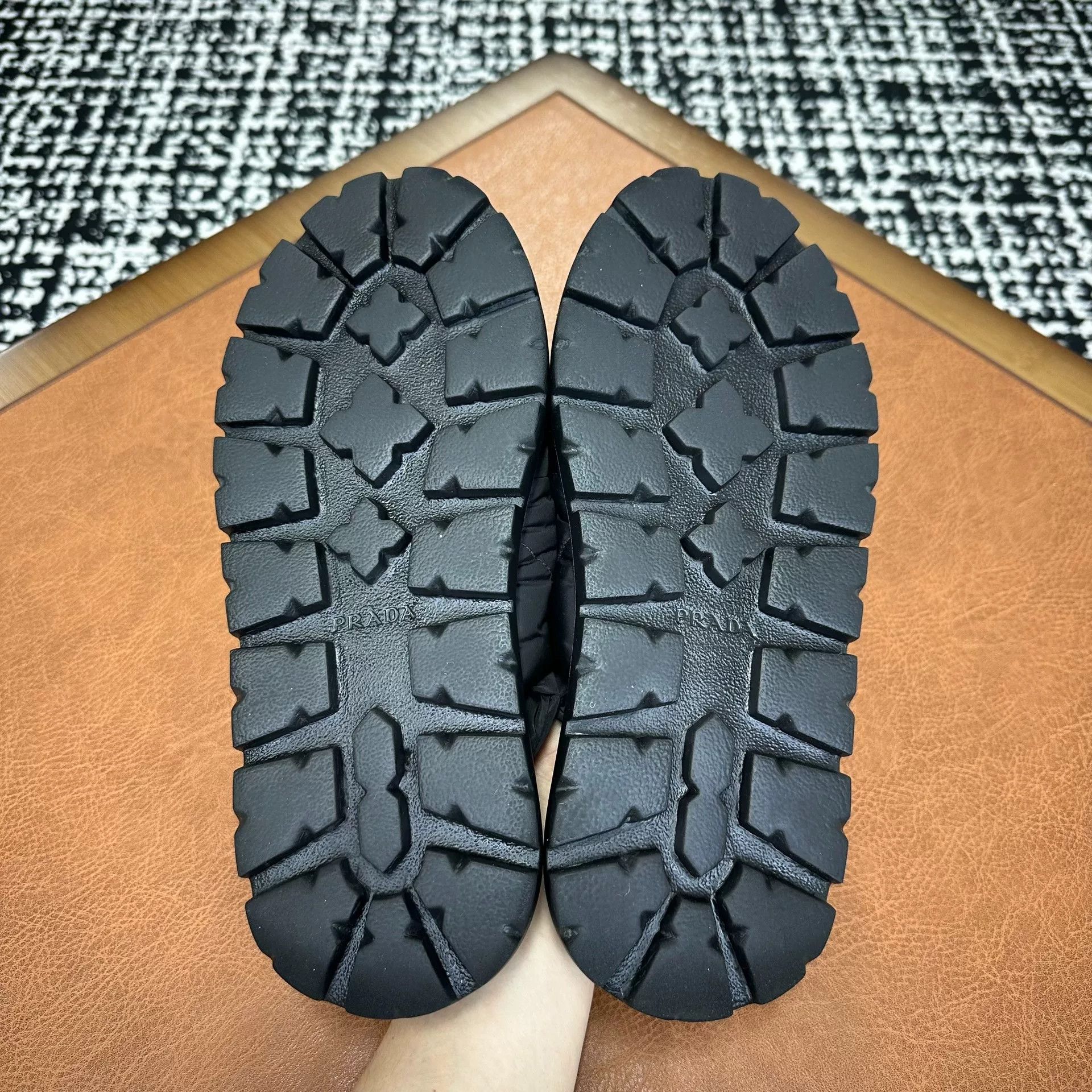 Prada Prada Nylon Black Sandals it_37 Women Size US 7 / IT 37 - 8 Thumbnail