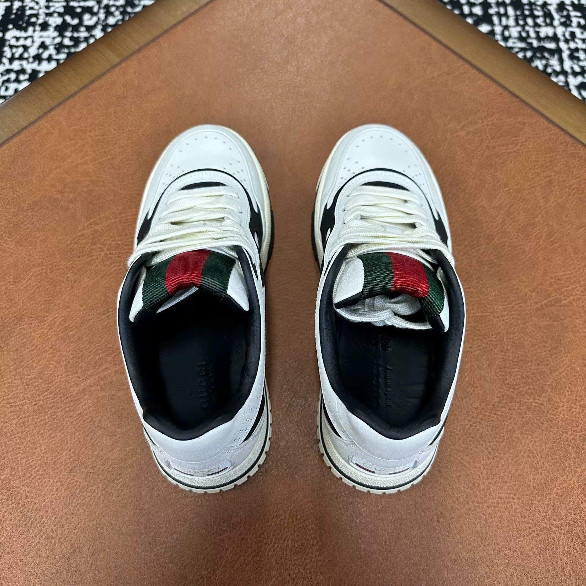 Gucci Gucci Leather Black Lowtop Sneakers it_36 Women Size US 6 / IT 36 - 3 Thumbnail