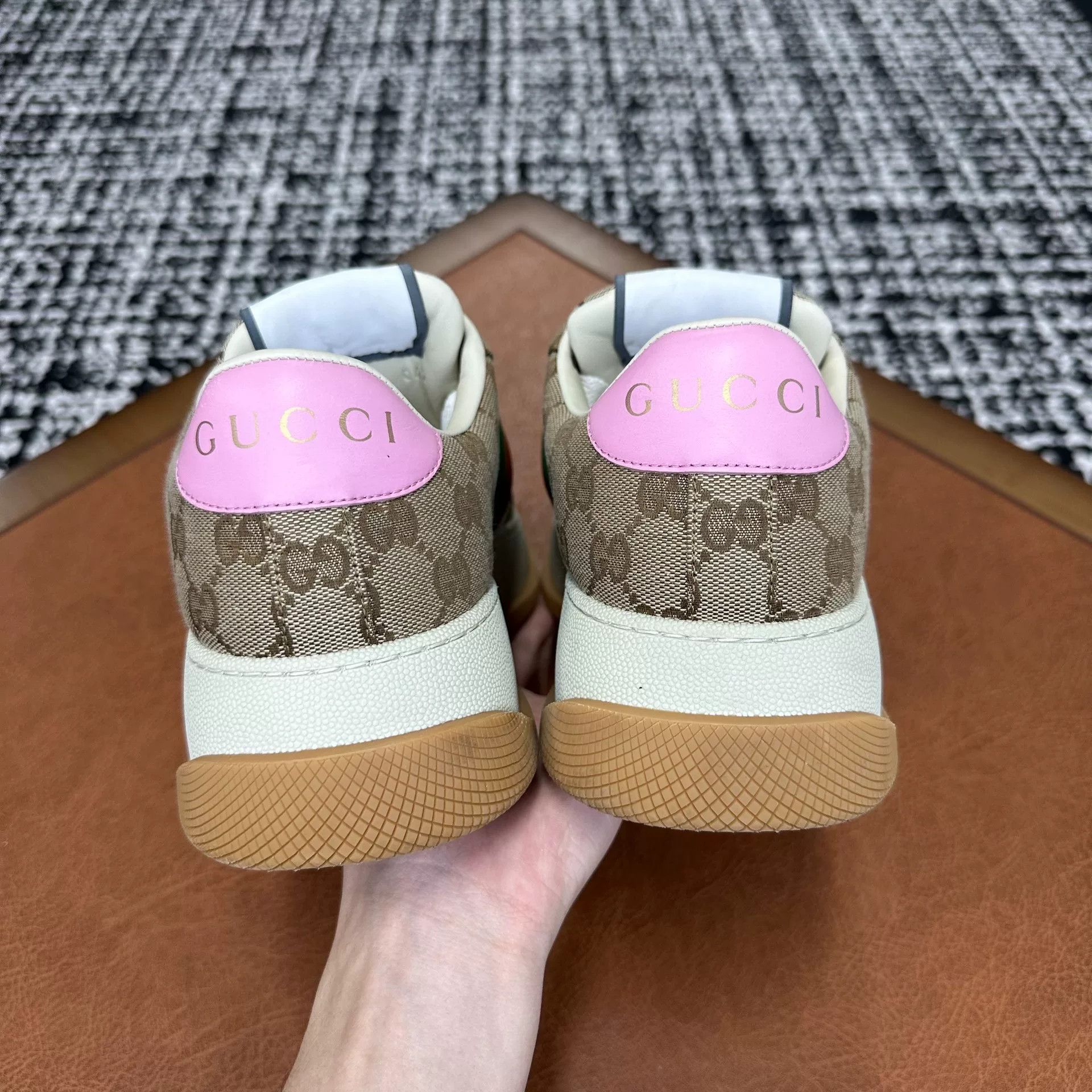 Gucci Gucci Brown Lowtop Sneakers it_37 Women Size US 7 / IT 37 - 4 Thumbnail