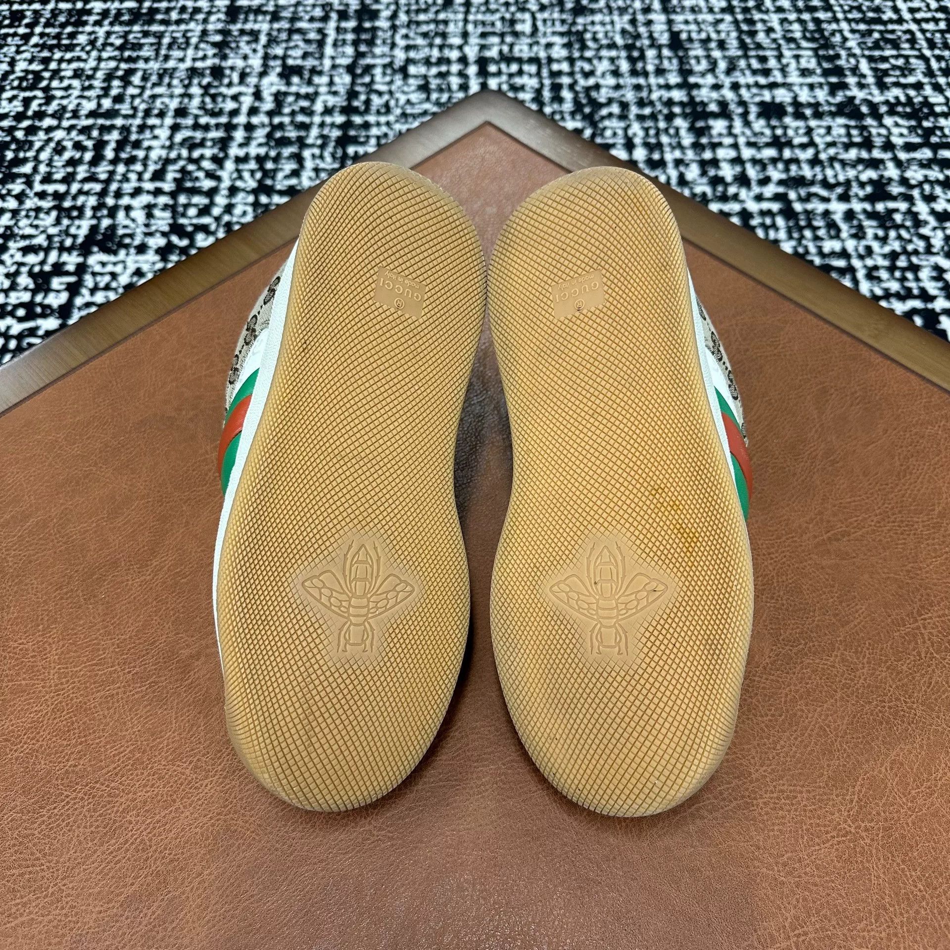 Gucci Gucci Brown Lowtop Sneakers it_37 Women Size US 7 / IT 37 - 8 Thumbnail