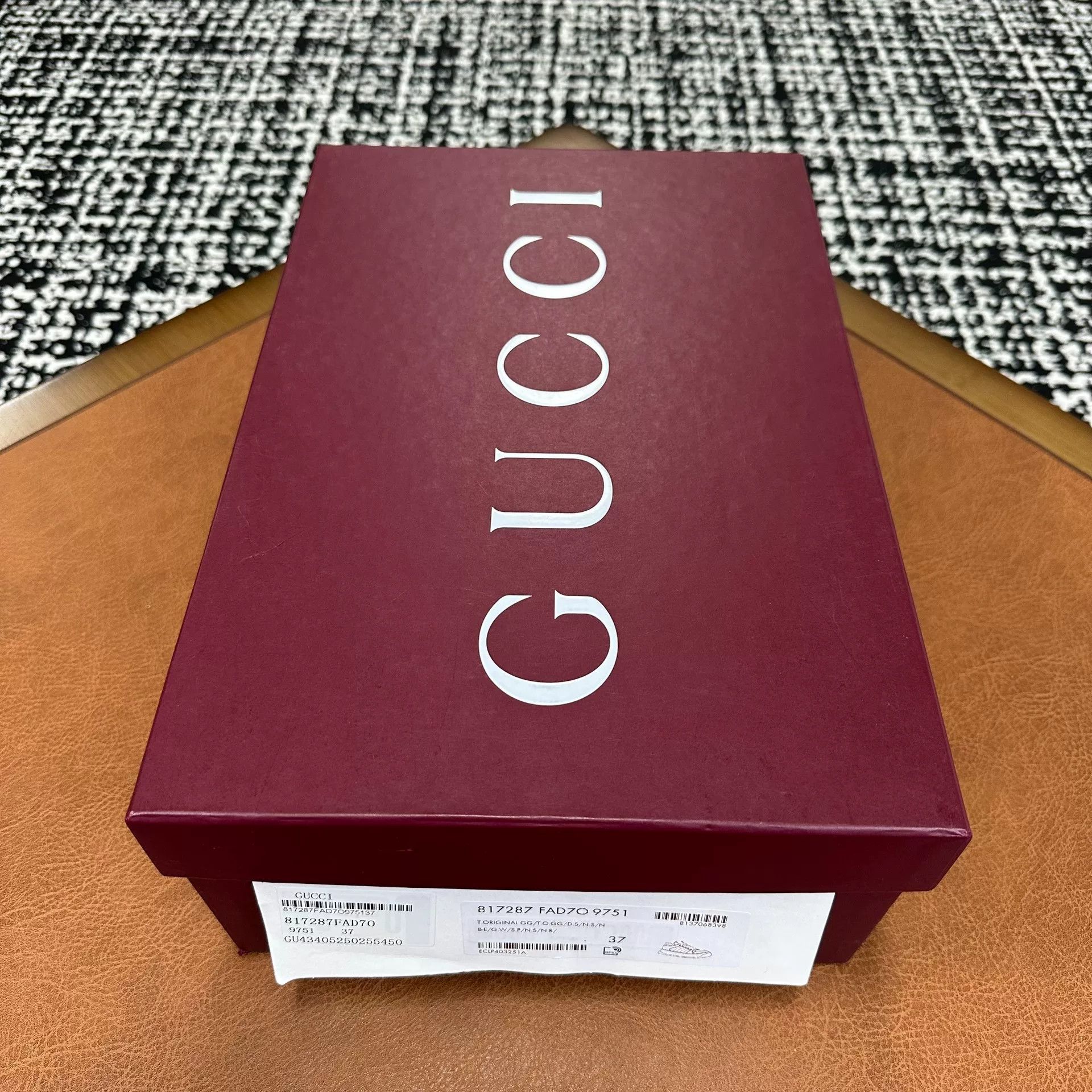 Gucci Gucci Brown Lowtop Sneakers it_37 Women Size US 7 / IT 37 - 9 Thumbnail