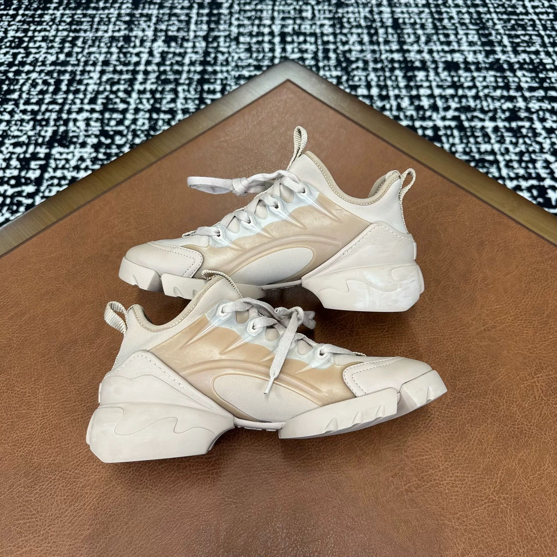 Dior Dior Lowtop Sneakers it_36 Women Size US 6 / IT 36 - 7 Thumbnail