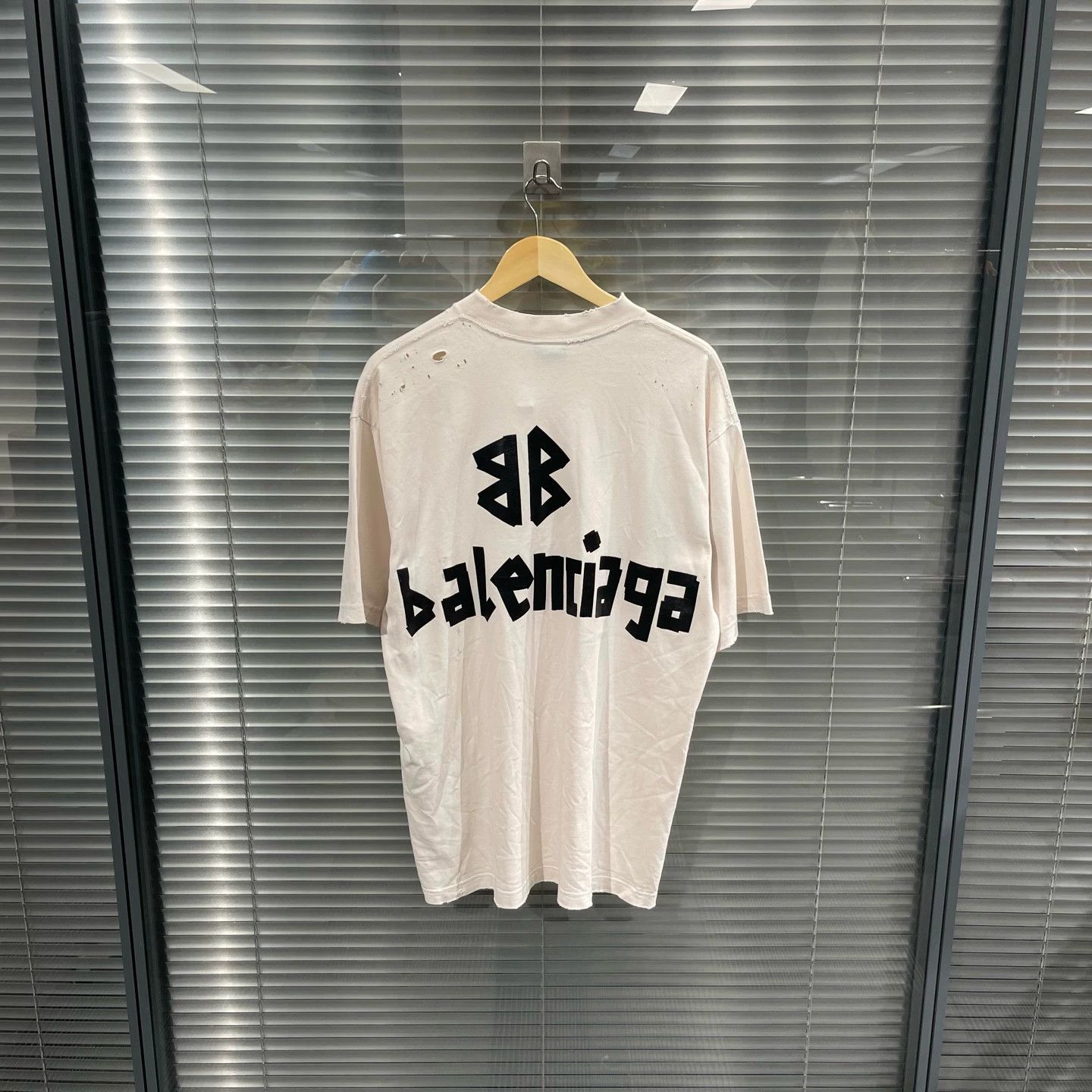 Balenciaga Bold Print Short Sleeve T-Shirt Size US S / EU 44-46 / 1 - 2 Thumbnail