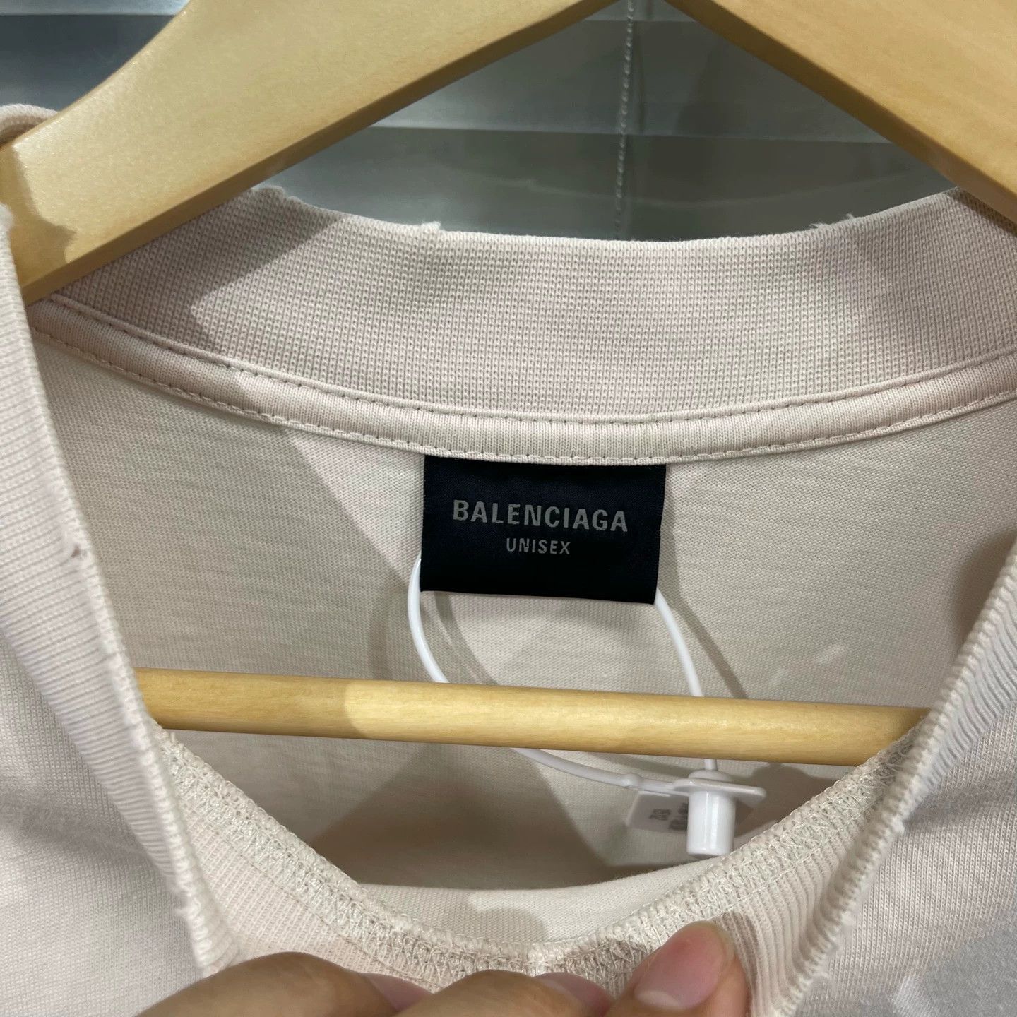 Balenciaga Bold Print Short Sleeve T-Shirt Size US S / EU 44-46 / 1 - 3 Thumbnail