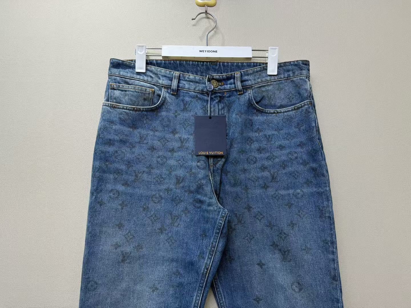 Louis Vuitton Louis Vuitton Blue Gradient Logo Jeans Size US 32 / EU 48 - 2 Thumbnail