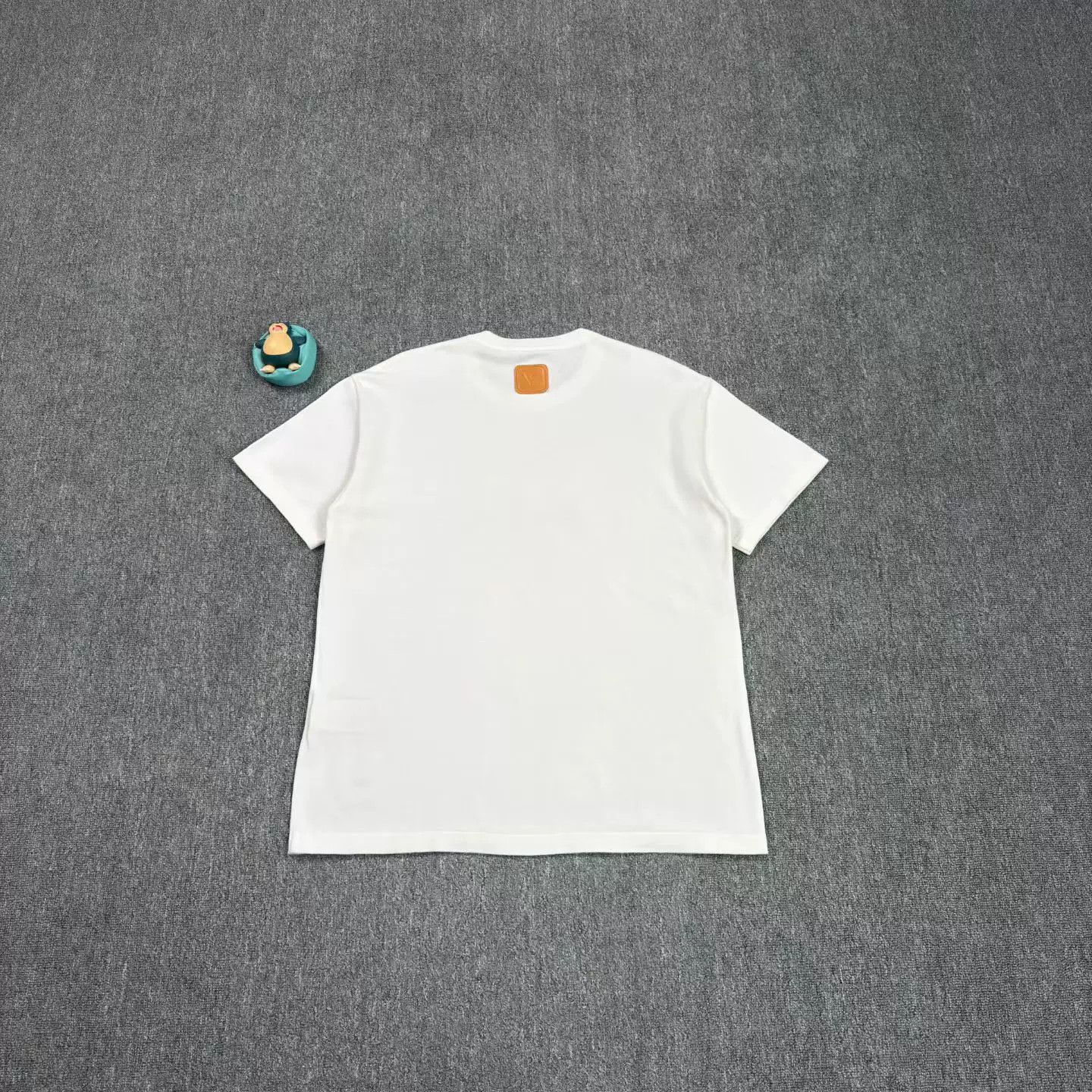 Louis Vuitton LV White Knitted Short-Sleeve Top Size US M / EU 48-50 / 2 - 2 Thumbnail