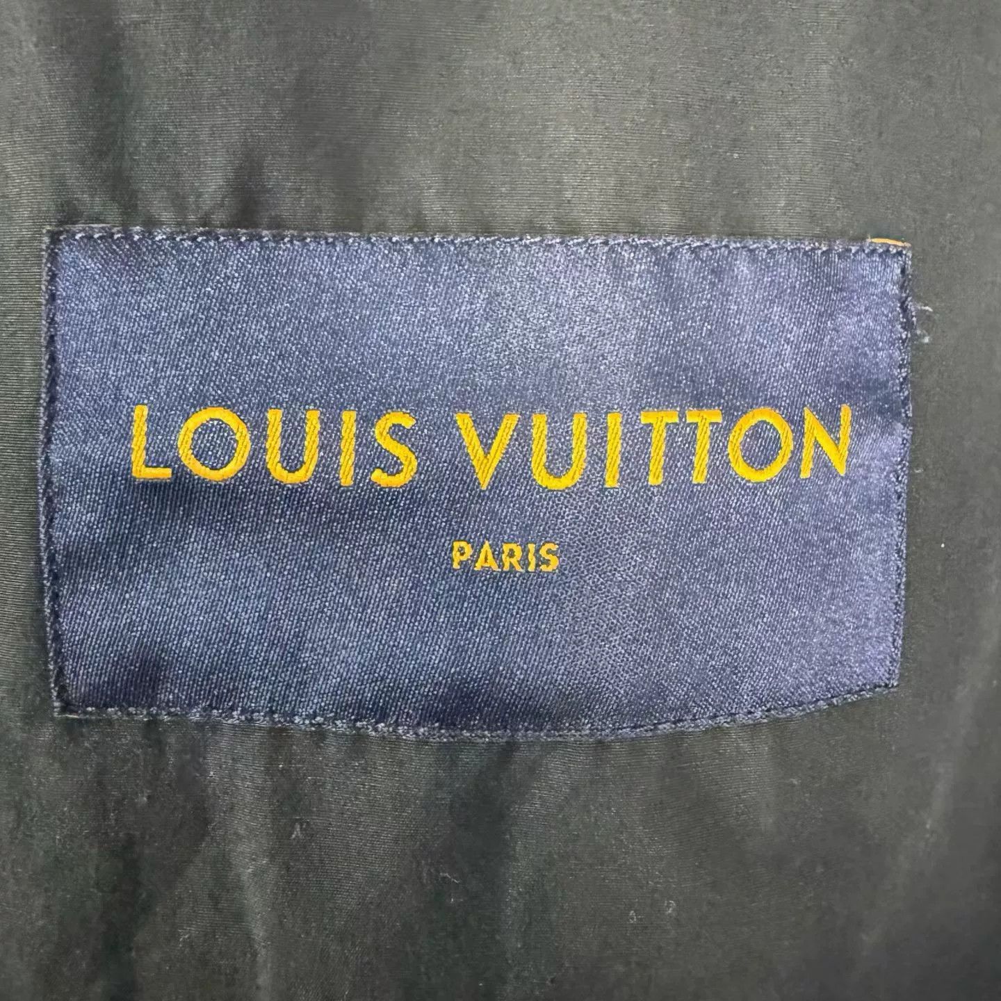 Louis Vuitton Louis Vuitton Dark Blue Logo Jacket Size US S / EU 44-46 / 1 - 6 Thumbnail