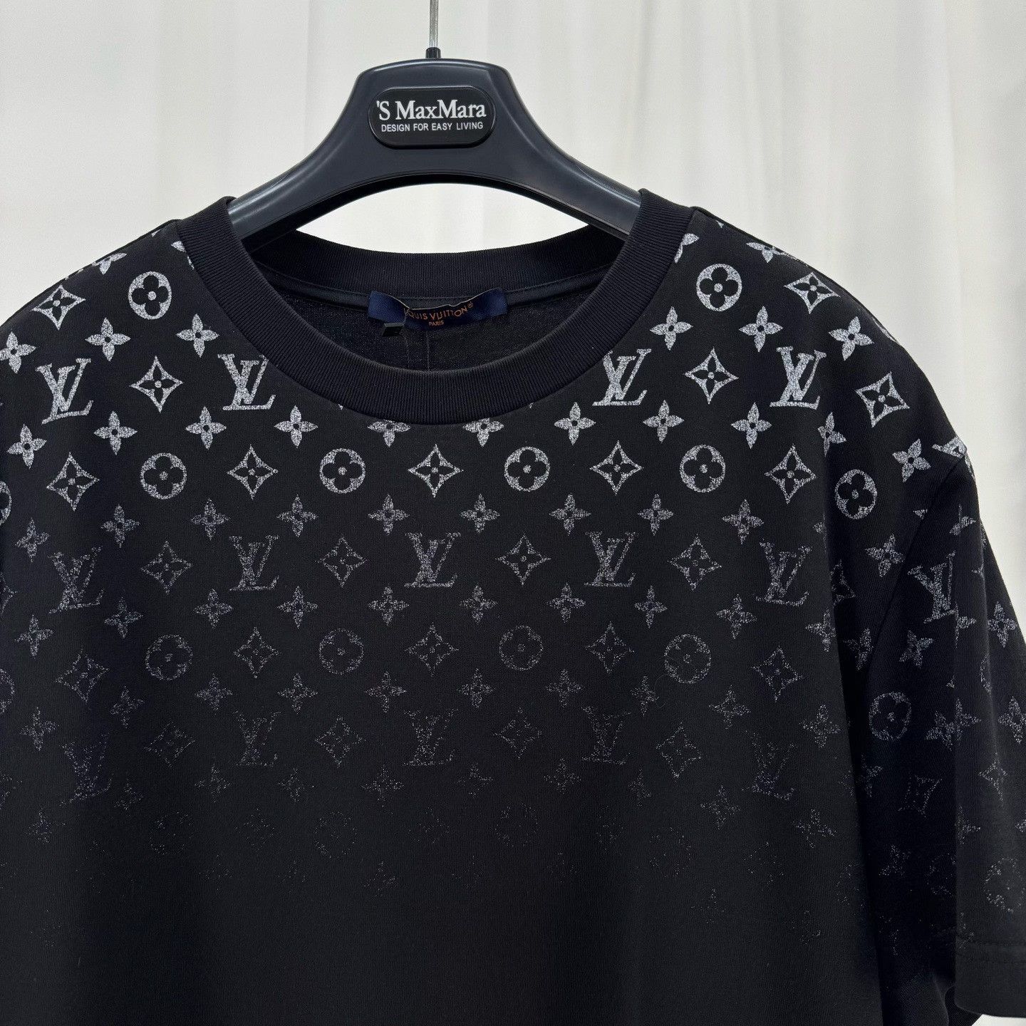 Louis Vuitton Louis Vuitton Gradient Monogram Short-Sleeve Top Size US L / EU 52-54 / 3 - 3 Thumbnail