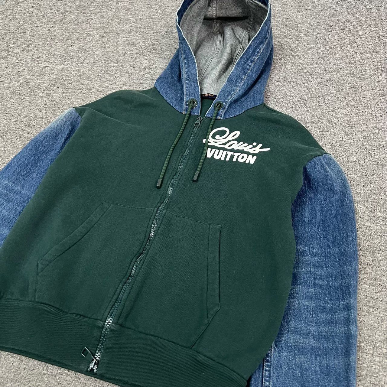 Louis Vuitton Louis Vuitton Green Denim Sleeves Hooded Jacket Size XS / US 0-2 / IT 36-38 - 3 Thumbnail